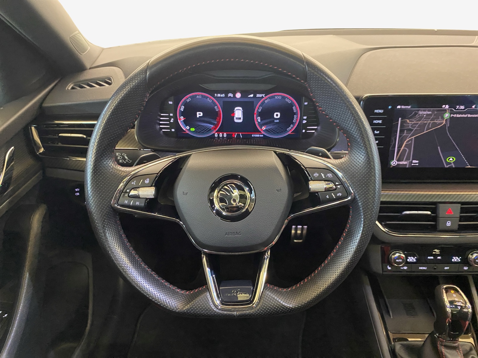 SKODA Scala 1.0 TSI Monte Carlo DSG-image-9