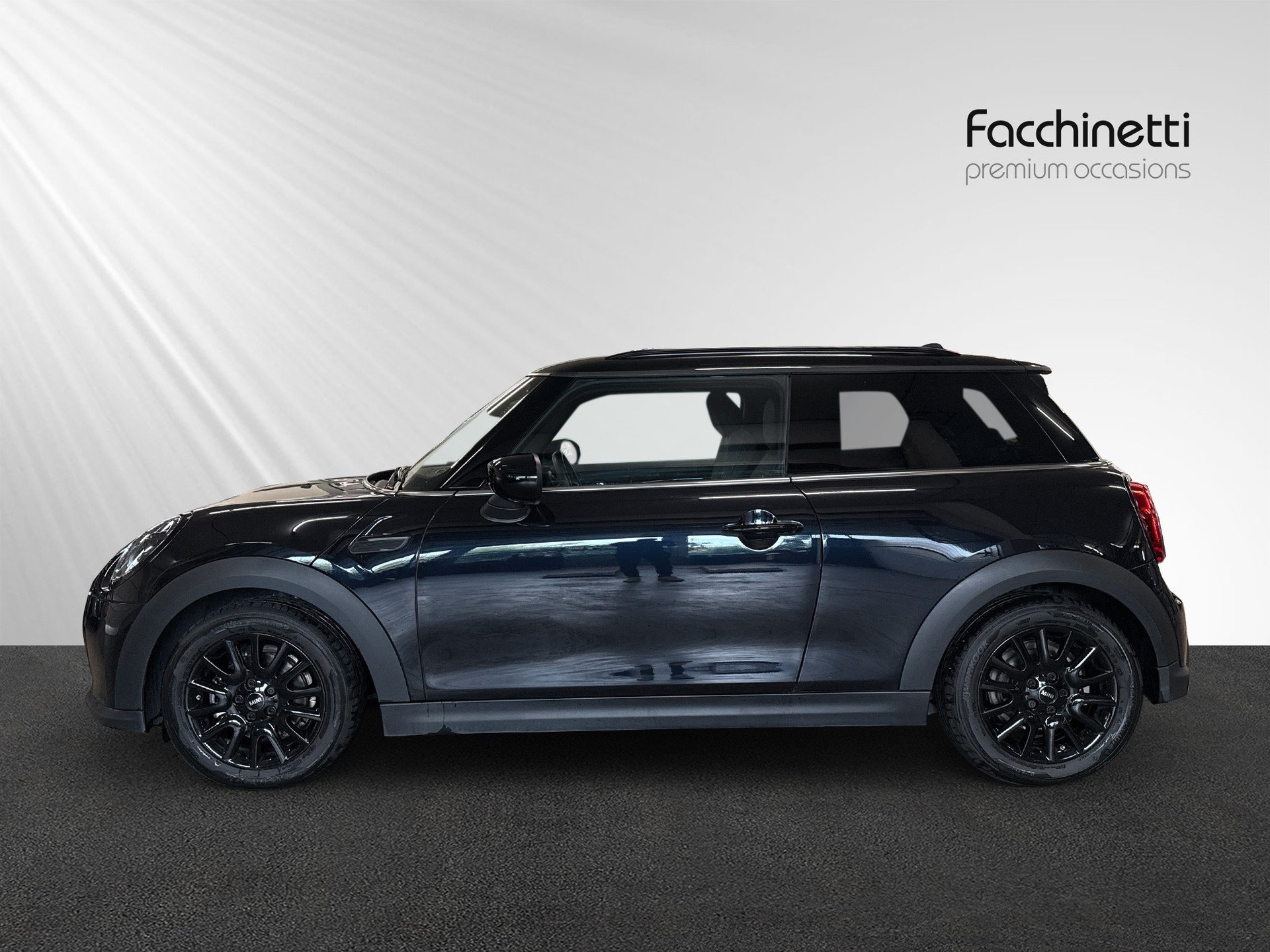 MINI Cooper Steptronic DKG-showroom-element-1