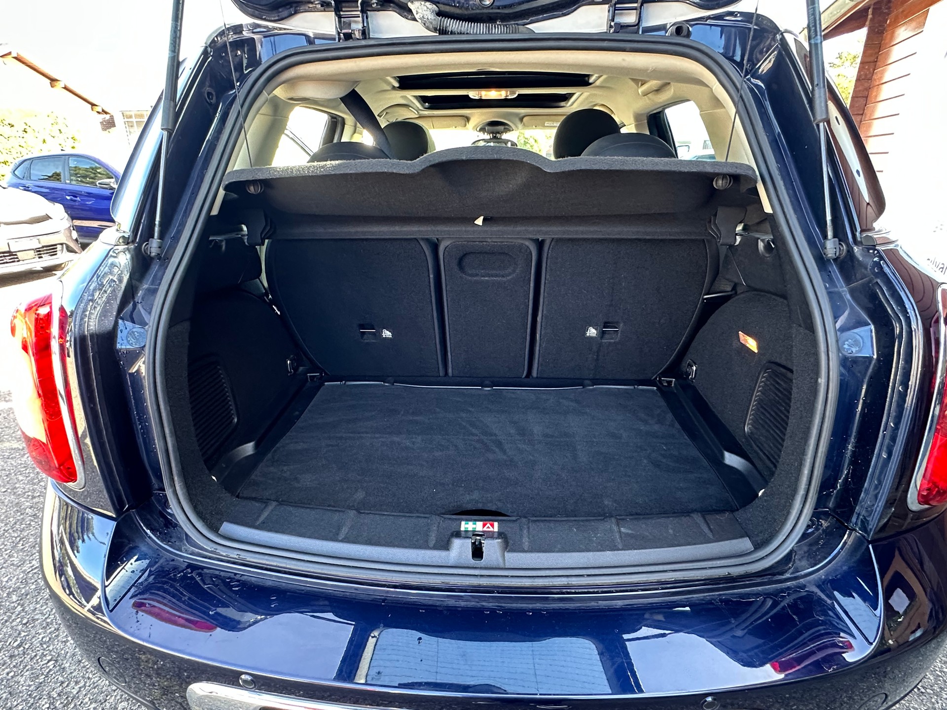 MINI Countryman Cooper ALL4 Steptronic-image-10