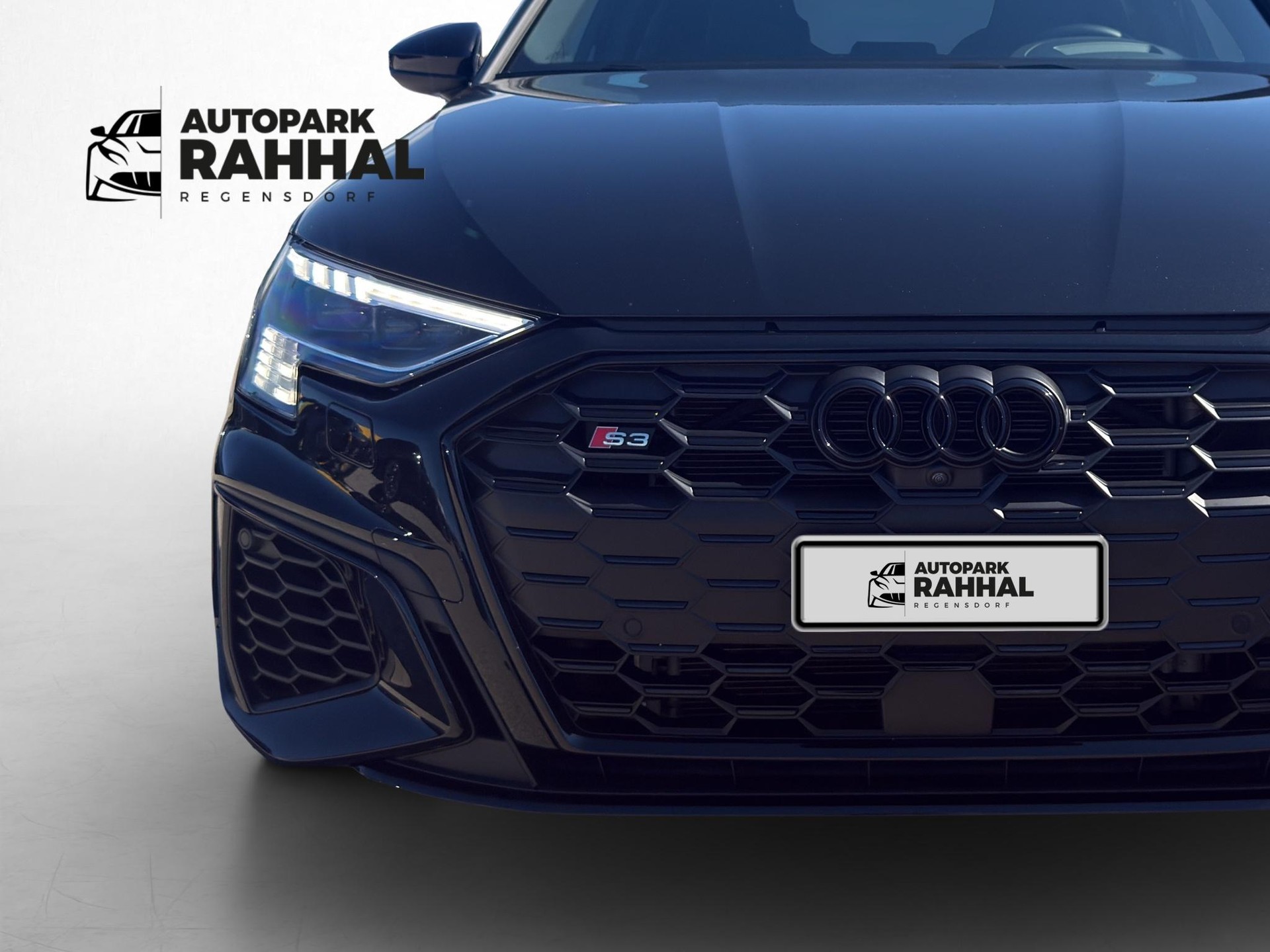 AUDI S3 Sportback 2.0 TFSI quattro S-Tronic-showroom-element-3