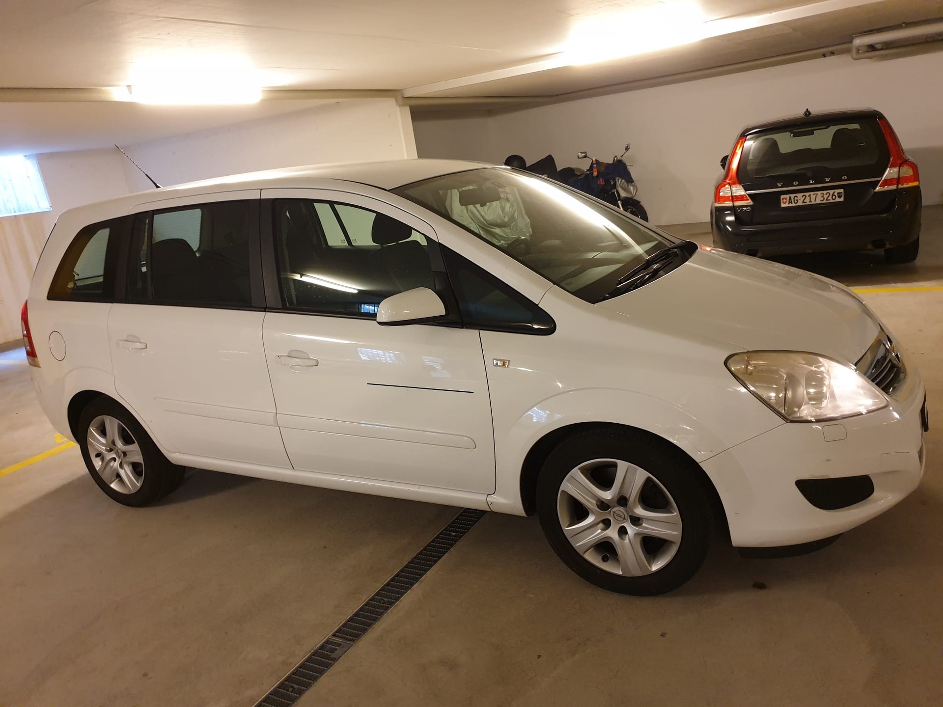 OPEL Zafira 2.2i 16V Sport Automatic-image-6