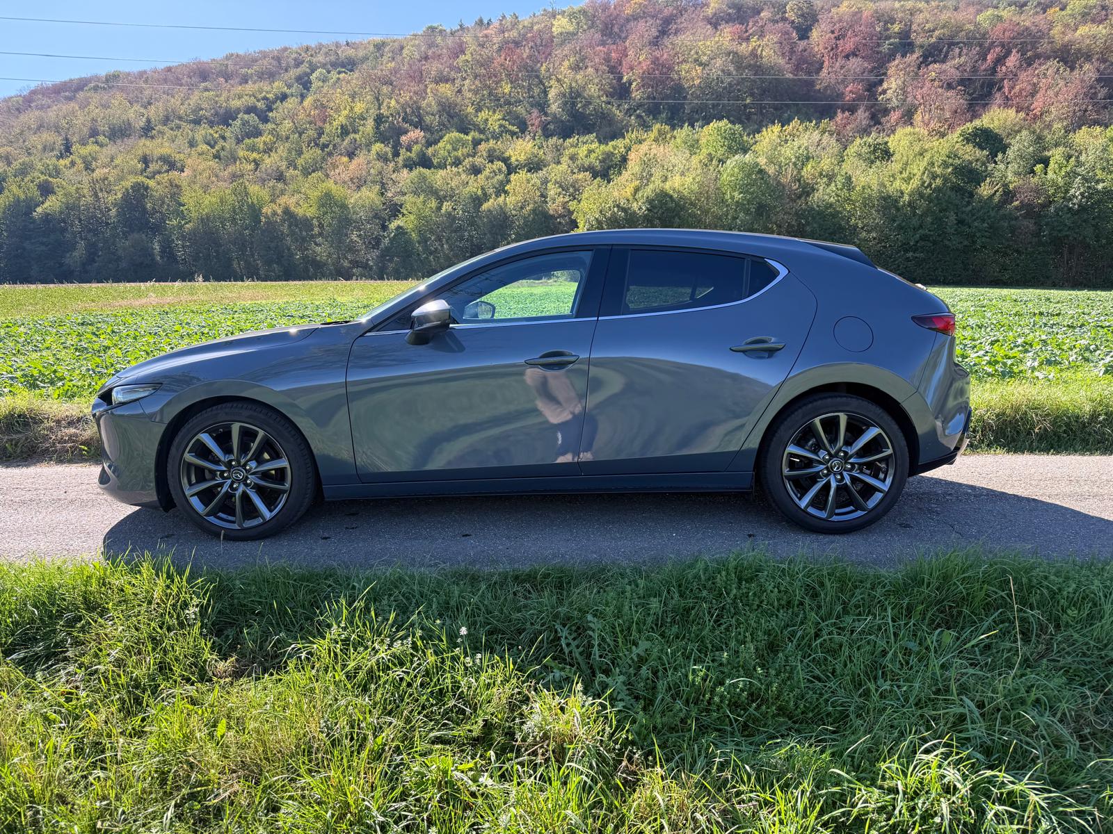 MAZDA 3 Hatchback SKYACTIV-X M Hybrid 180 Ambition-showroom-element-1