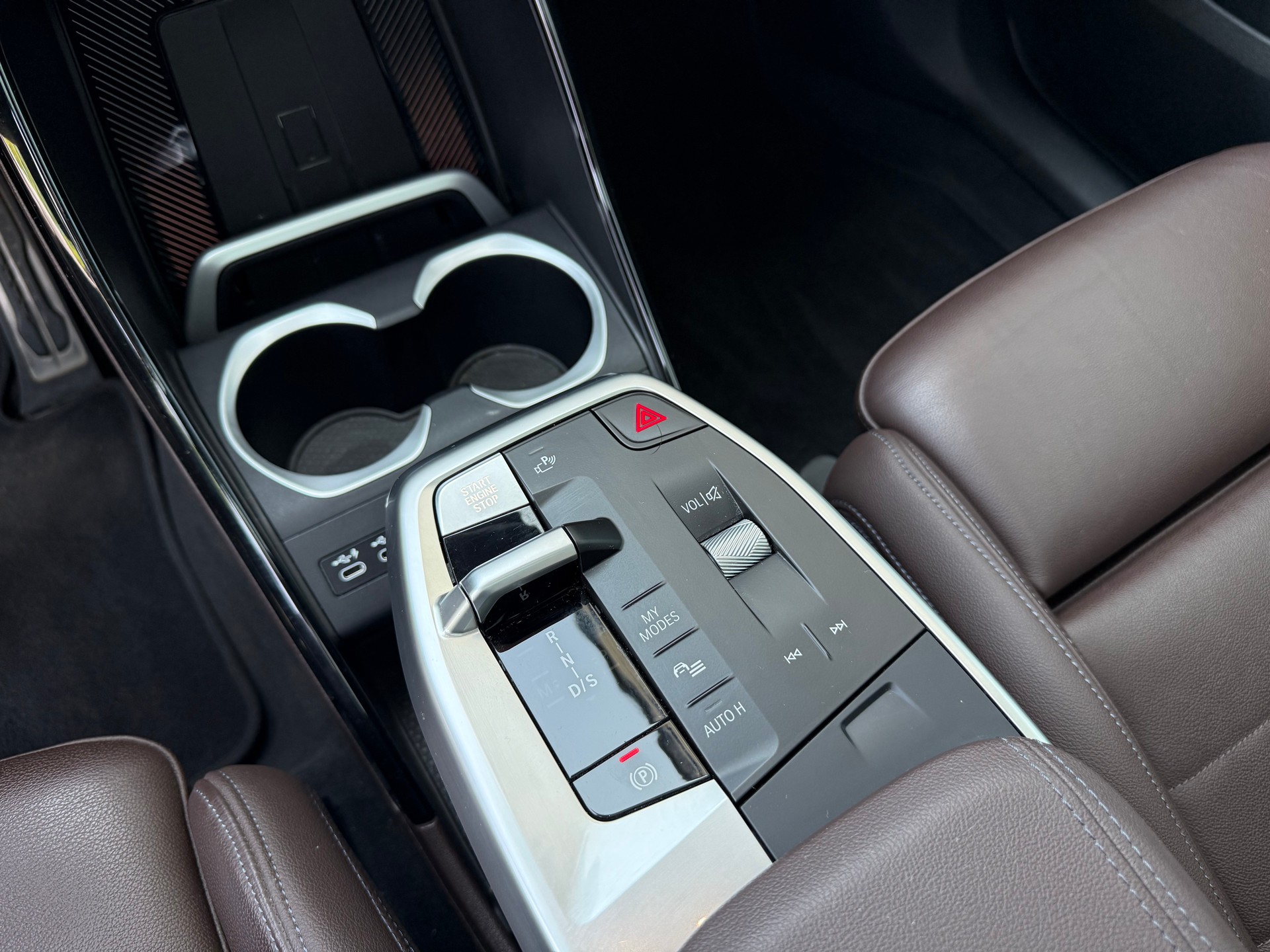 BMW X1 xDrive 20d 48V M Sport-image-12