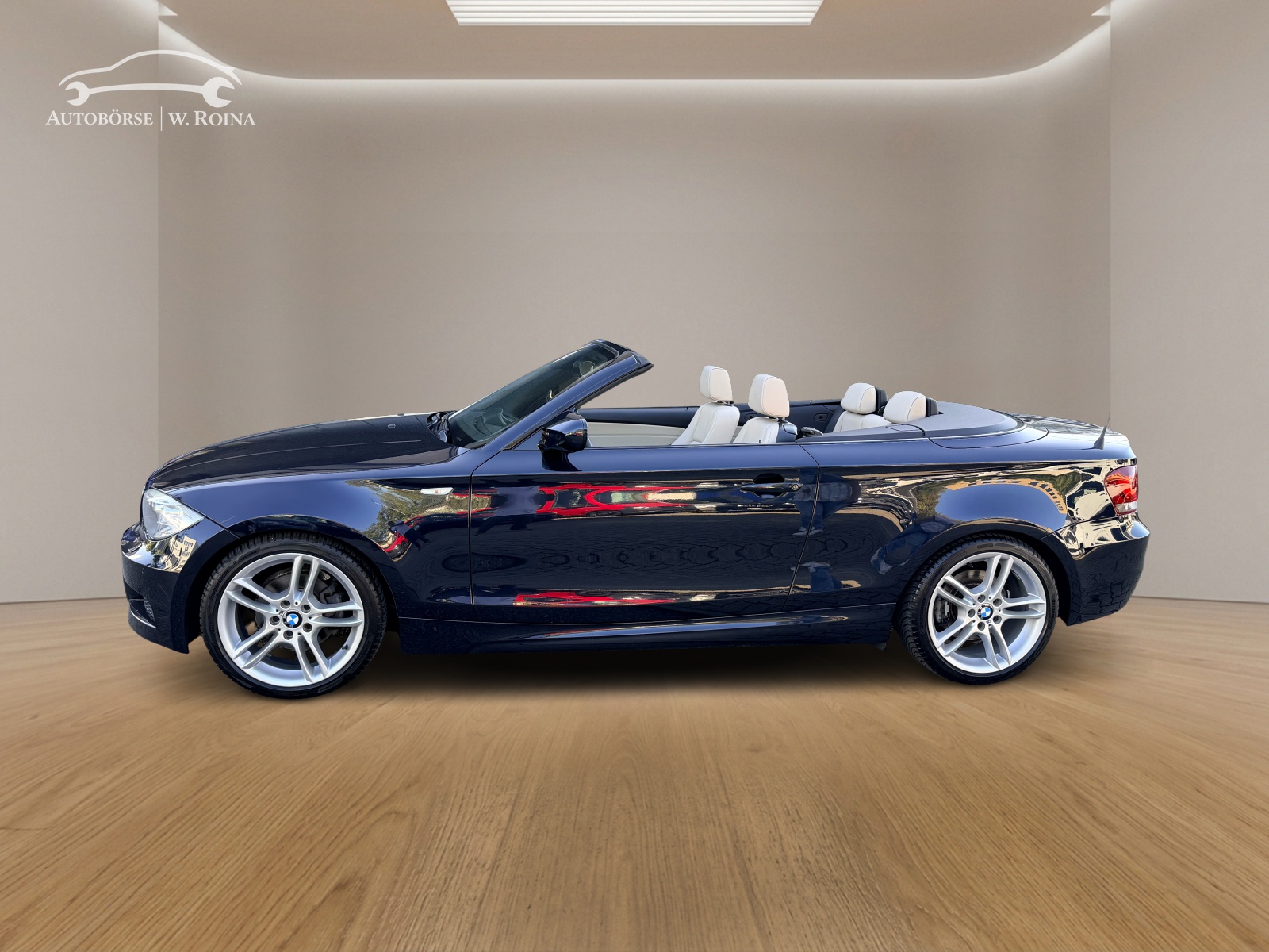 BMW 118i Cabrio Steptronic-image-5