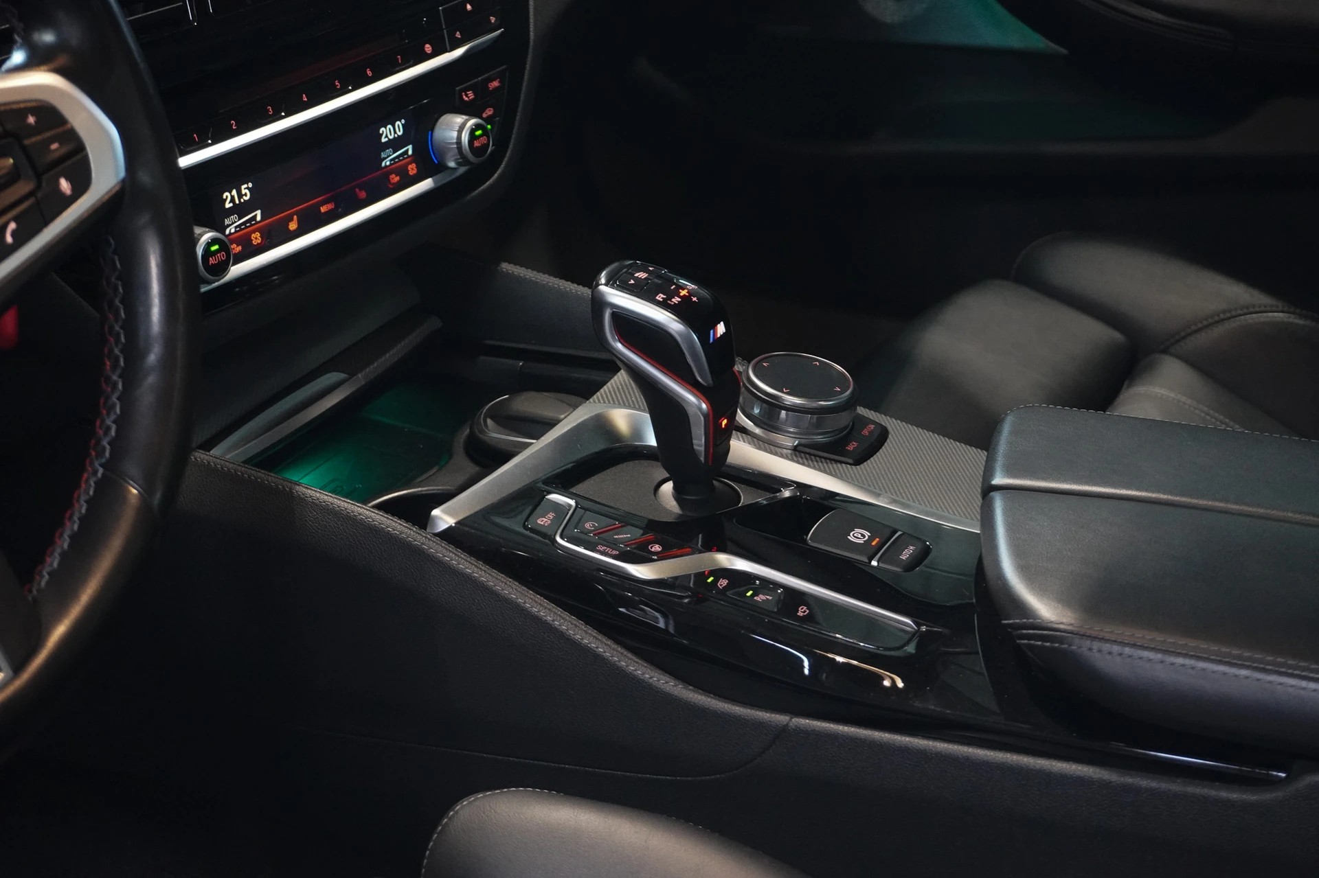 BMW M5 xDrive Competition Drivelogic / Neuer Motor 8'000KM-image-7