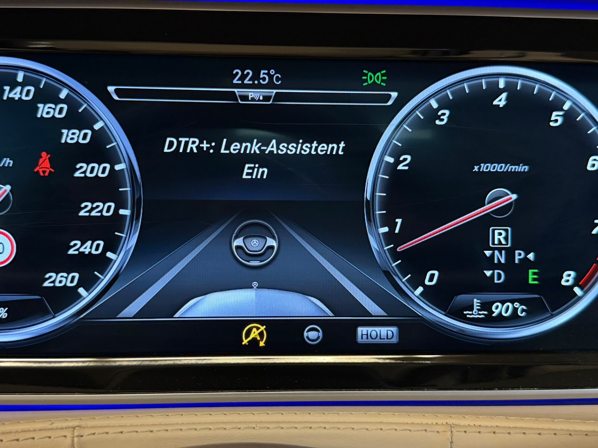 MERCEDES-BENZ S 500 Maybach 4Matic 9G-Tronic-image-24