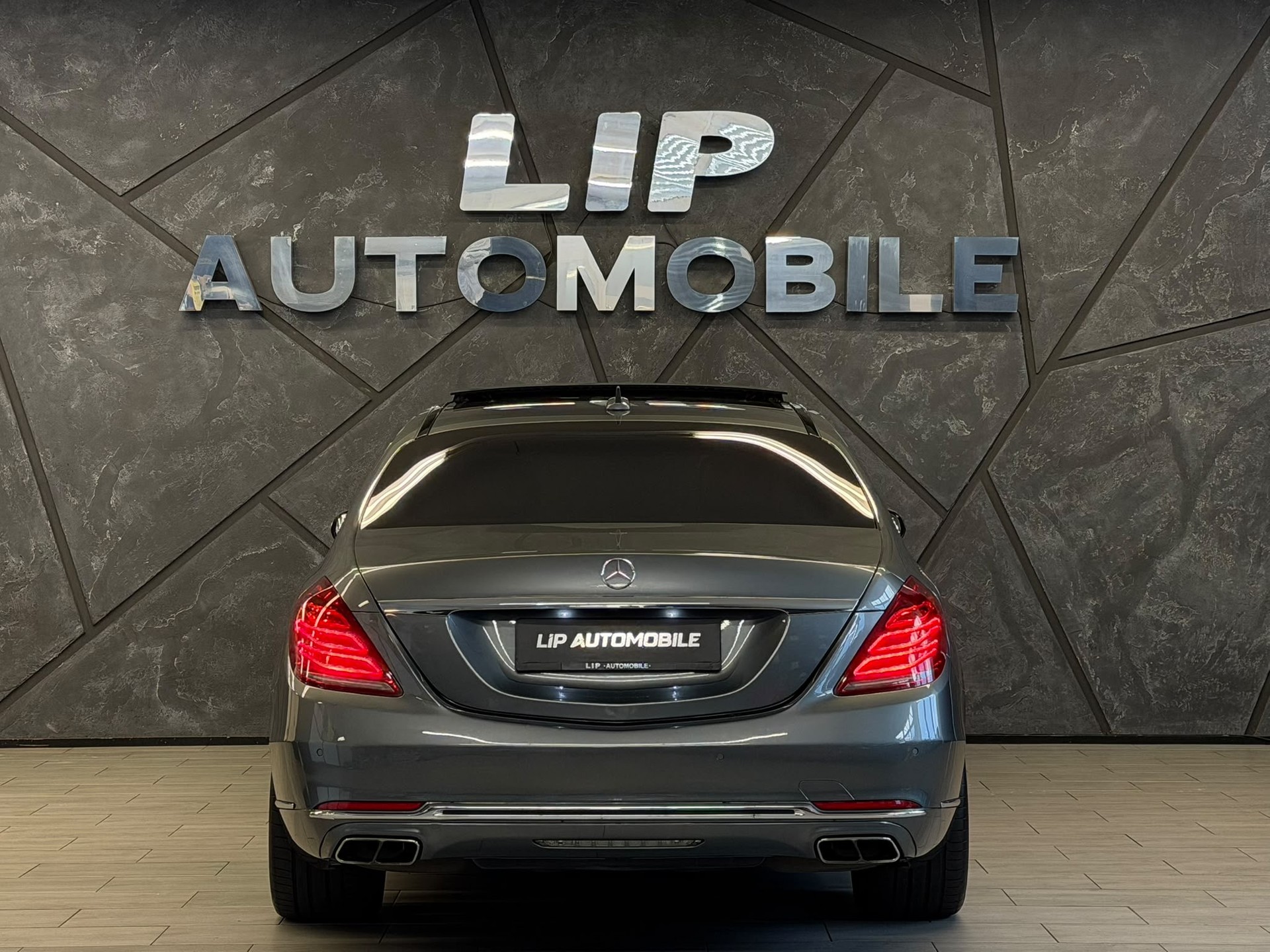 MERCEDES-BENZ S 500 Maybach 4Matic 9G-Tronic-image-6