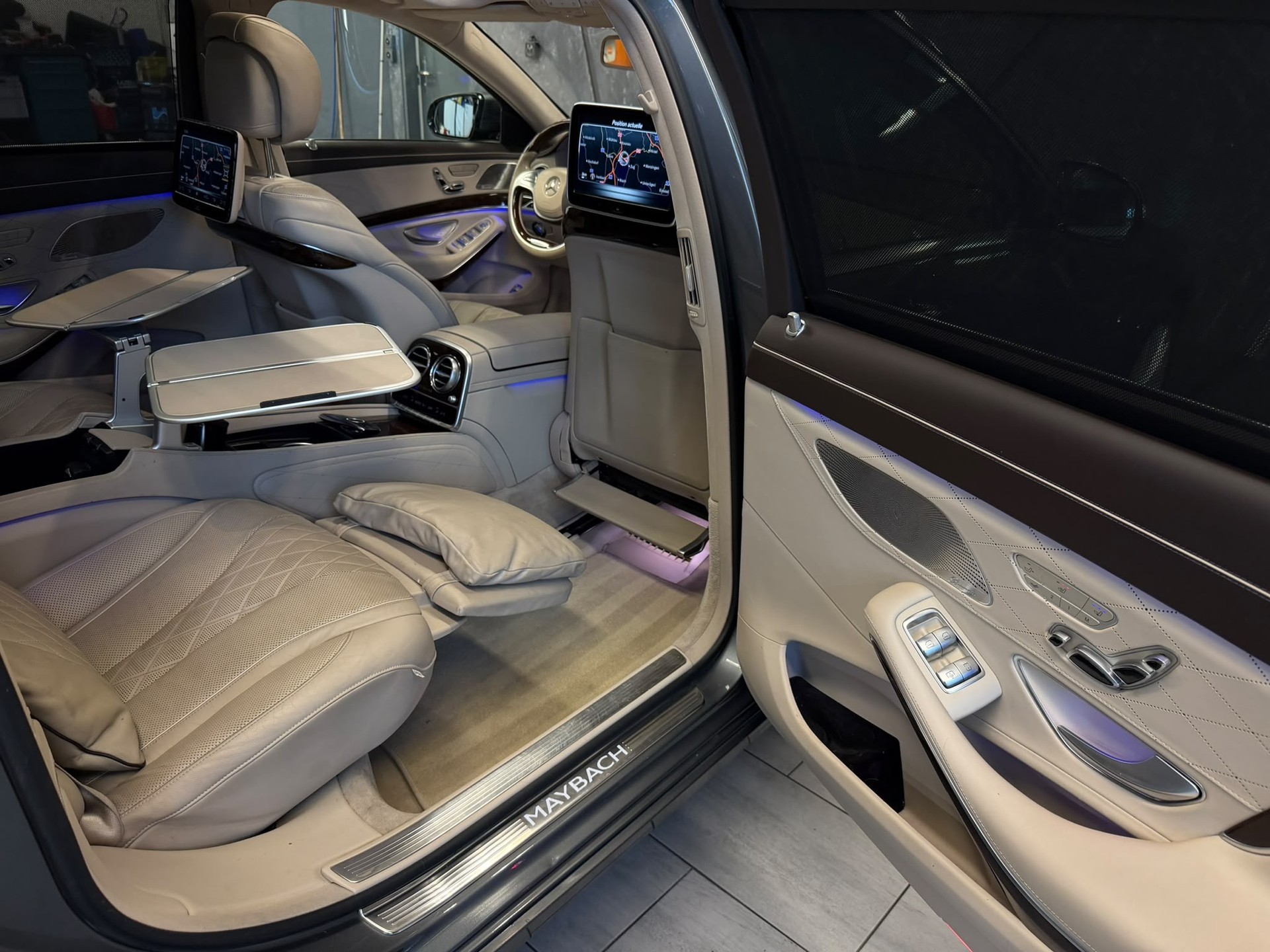 MERCEDES-BENZ S 500 Maybach 4Matic 9G-Tronic-image-17