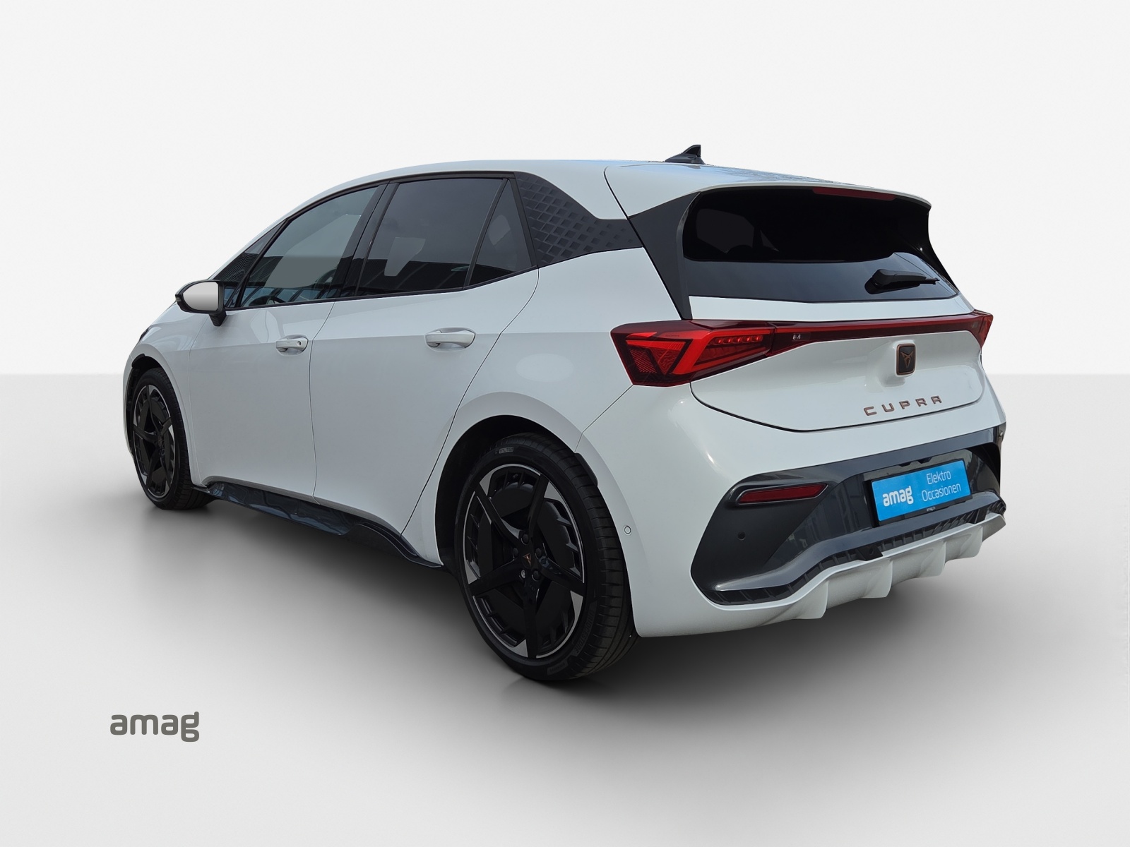 CUPRA Born 77 kWh e-Boost-showroom-element-2