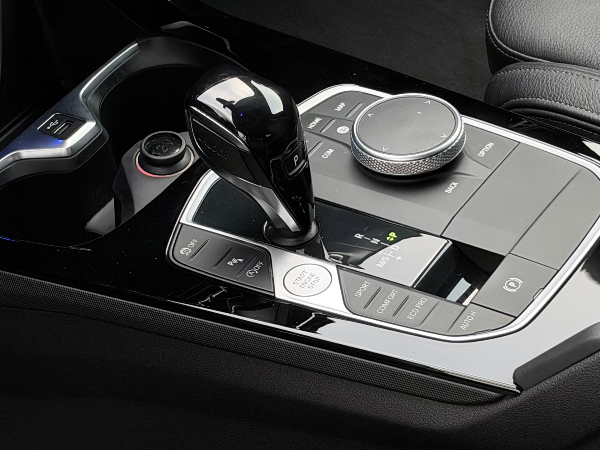 BMW M235i Gran Coupé xDrive Pure M Sport Steptronic-image-6
