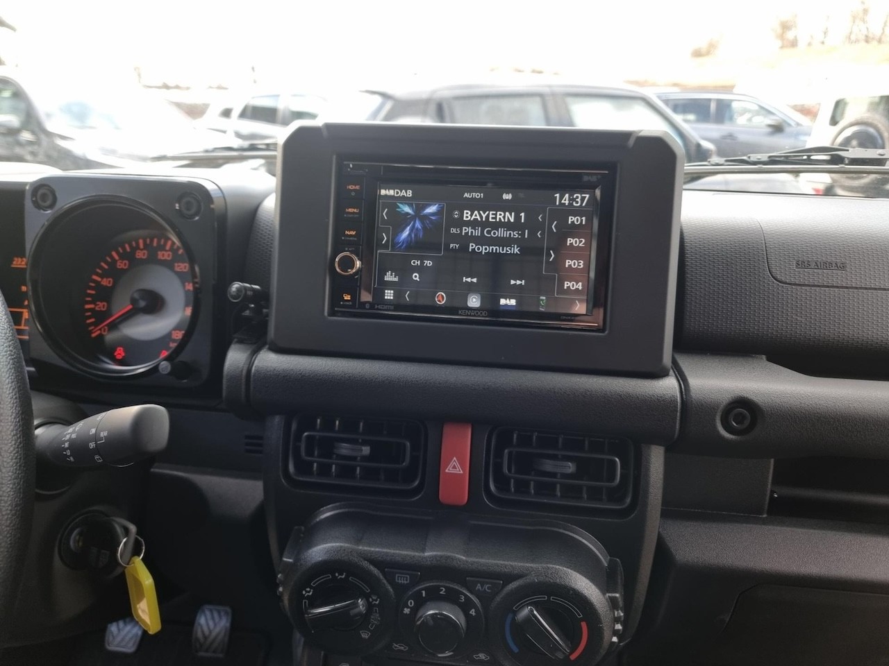 SUZUKI JIMNY 1.5 COMPACT+ 4x4 | 2 PLATZER | MANUEL | NAVIGATION-image-14