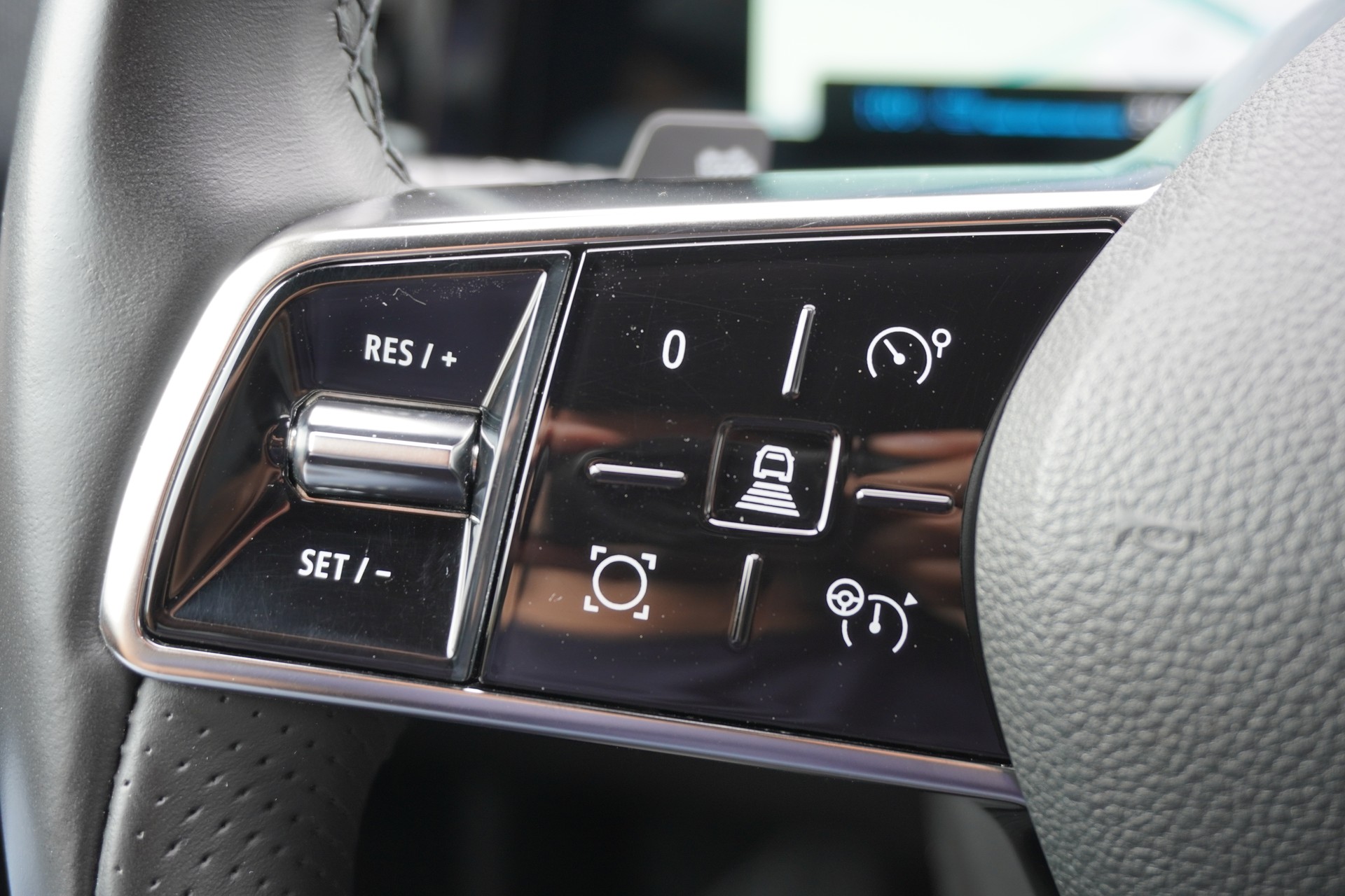 RENAULT Mégane E-TECH EV60 Techno-image-31