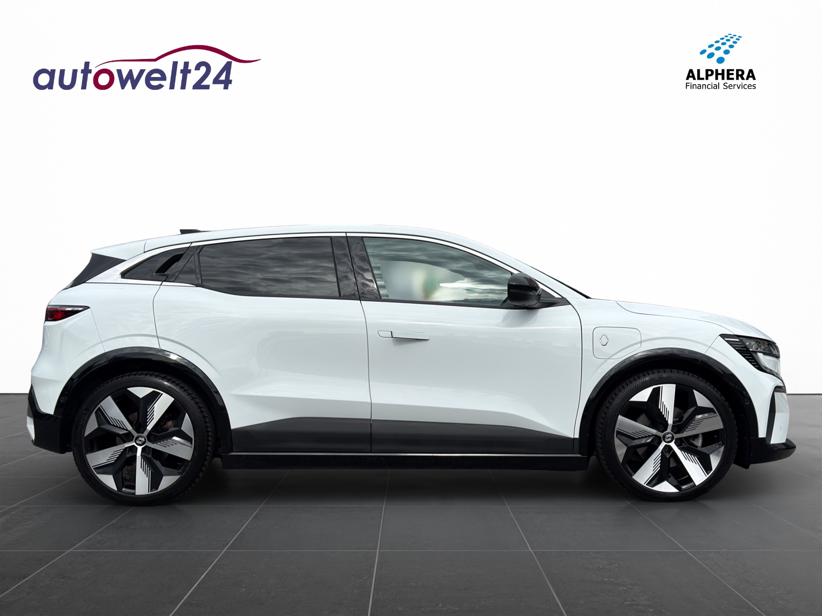 RENAULT Mégane E-TECH EV60 Techno-showroom-element-3
