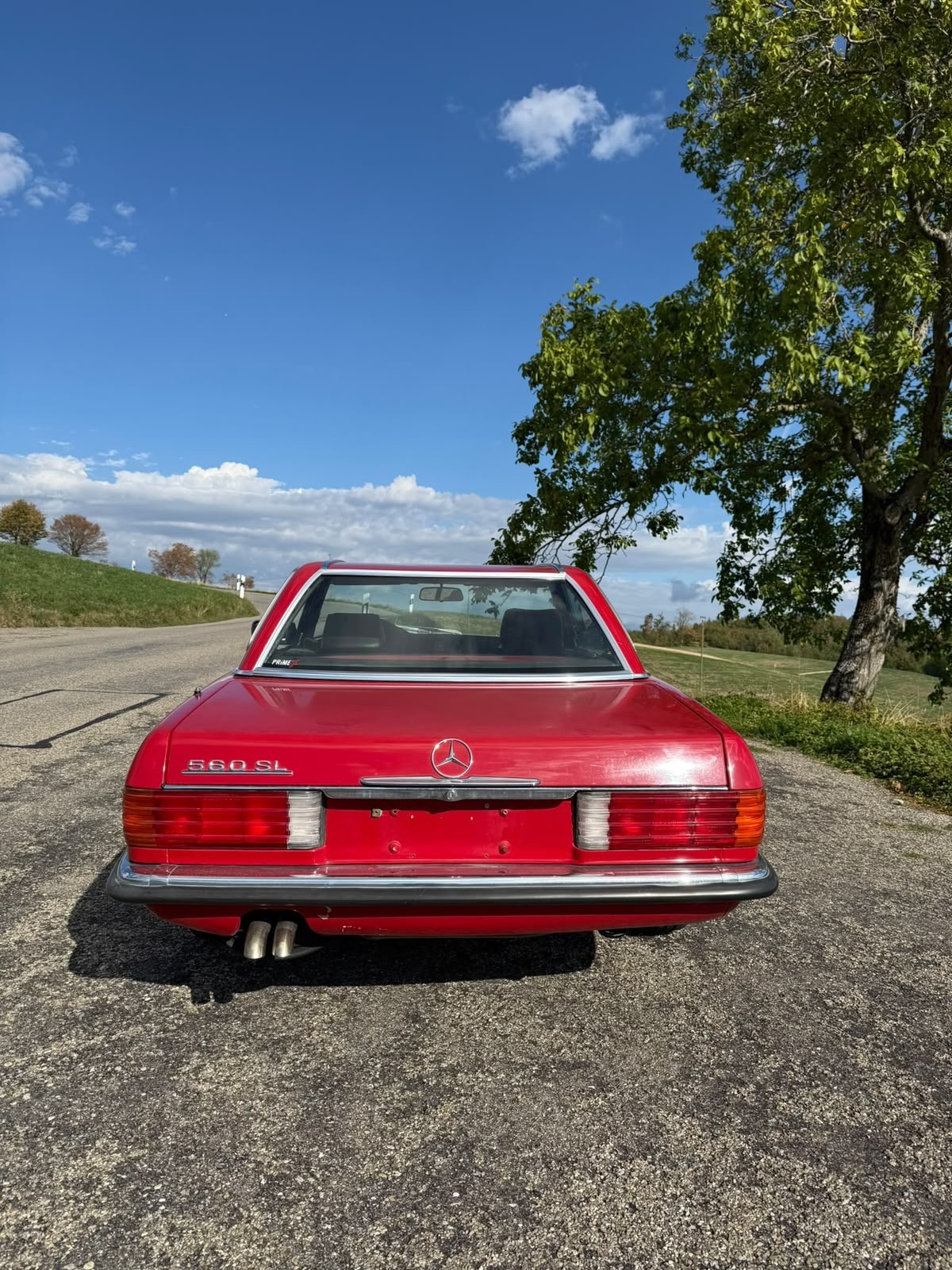 MERCEDES-BENZ 560-image-8