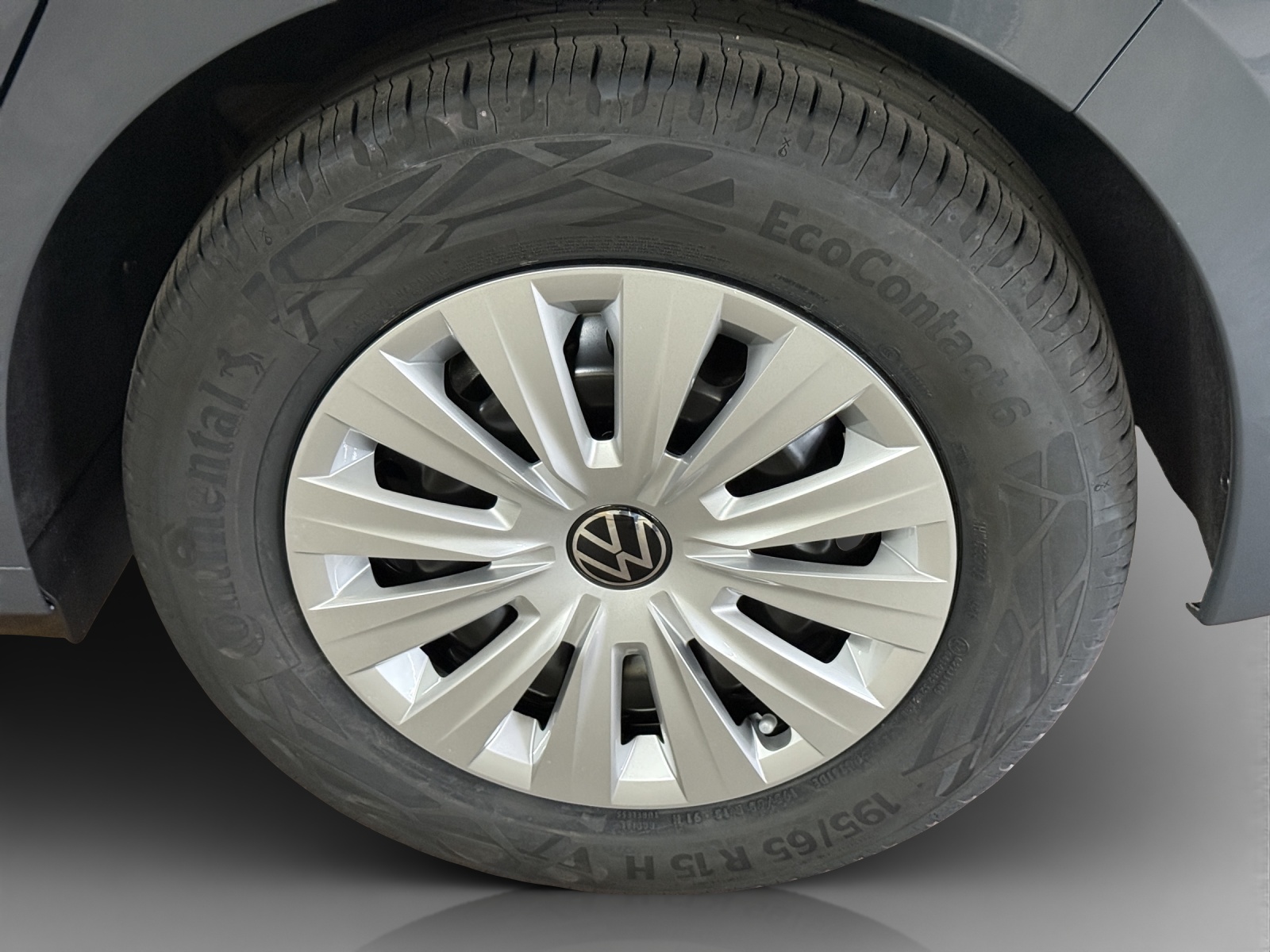 VW Golf 1.5 e TSI mHEV Trend DSG-image-13