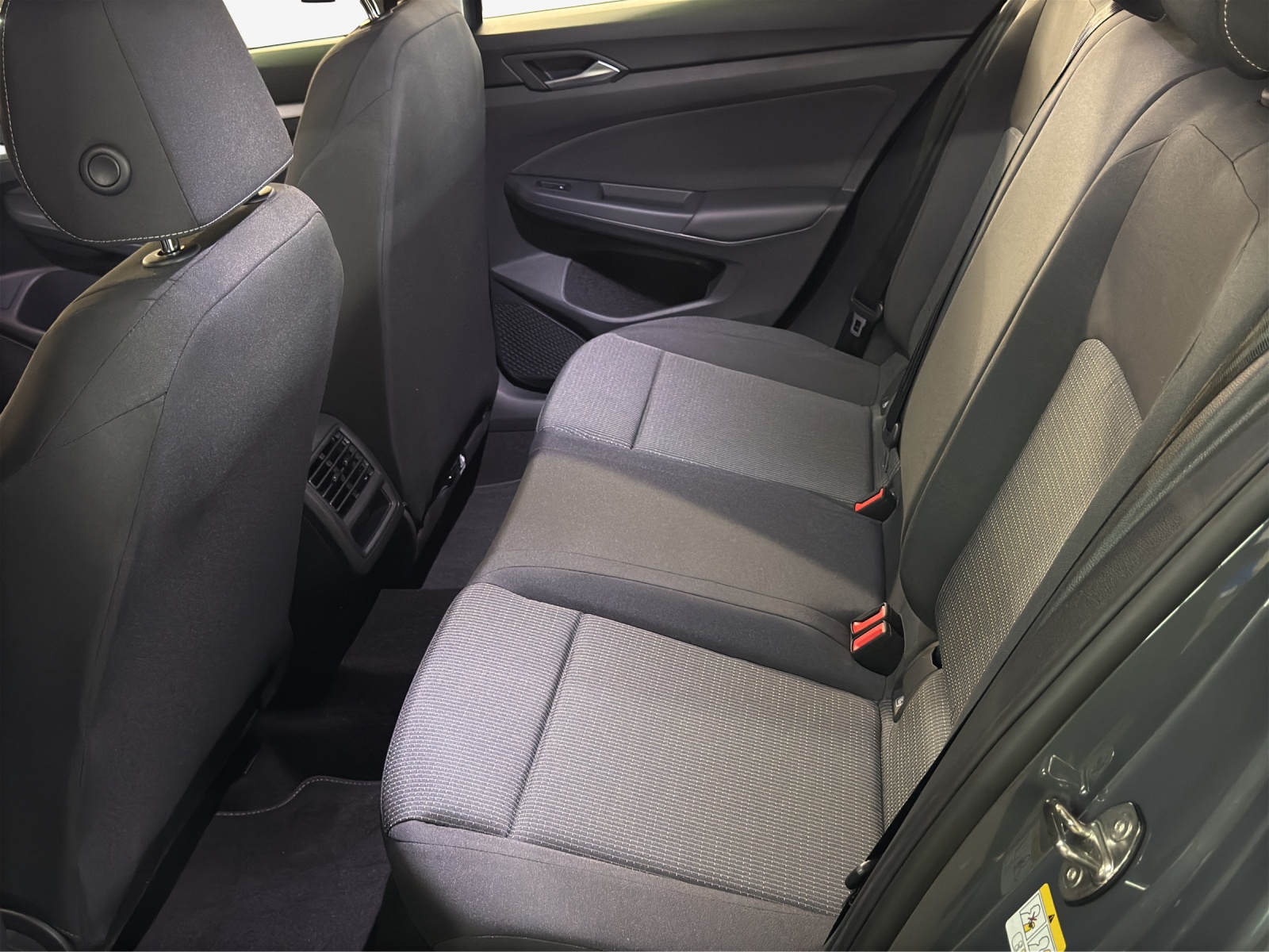 VW Golf 1.5 e TSI mHEV Trend DSG-image-11