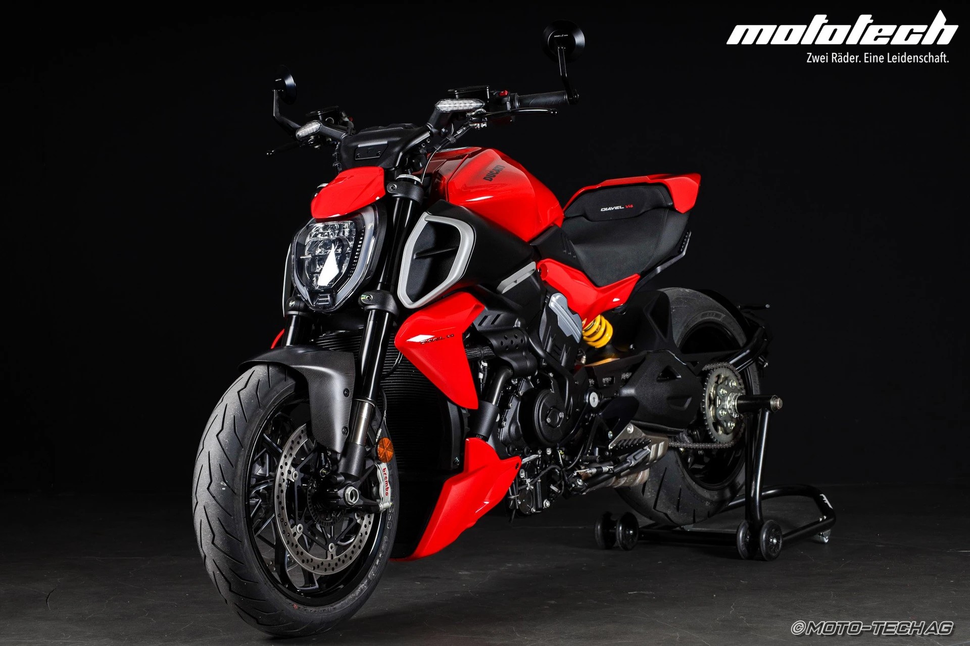 DUCATI Diavel V4-image-5