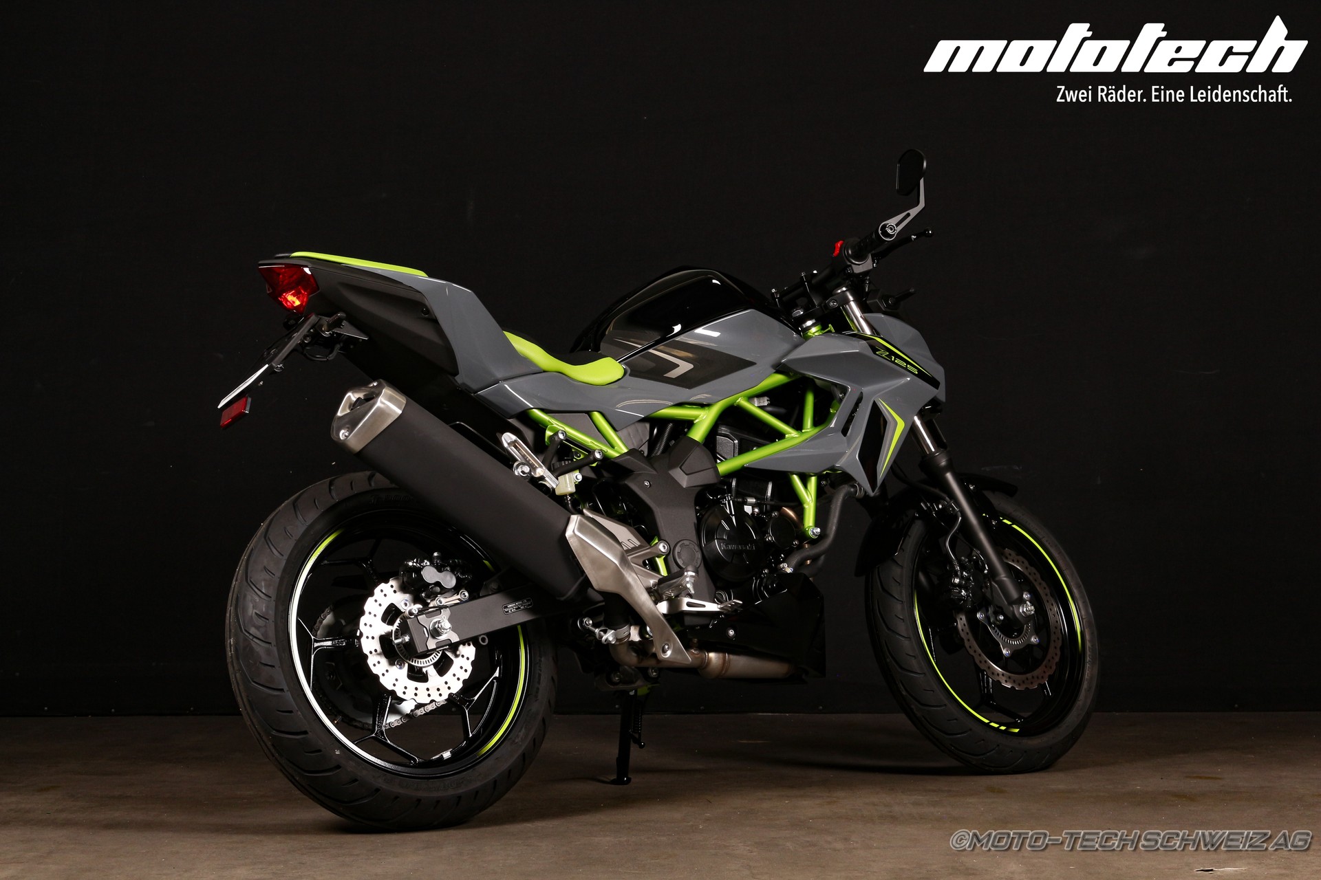 KAWASAKI Z 125-image-1