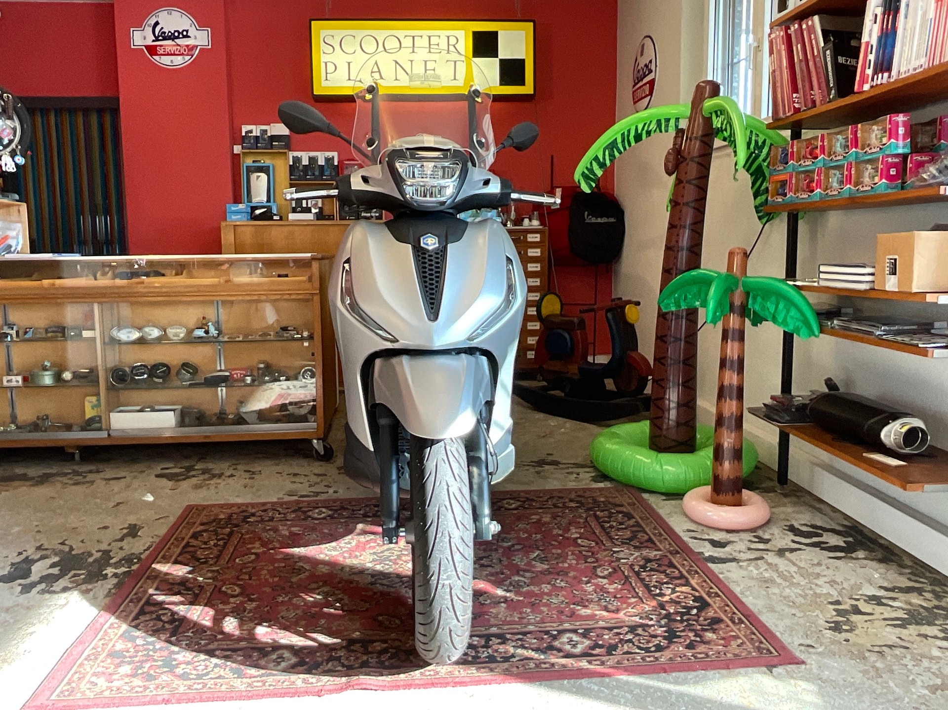 PIAGGIO Beverly 400 Sport-image-4