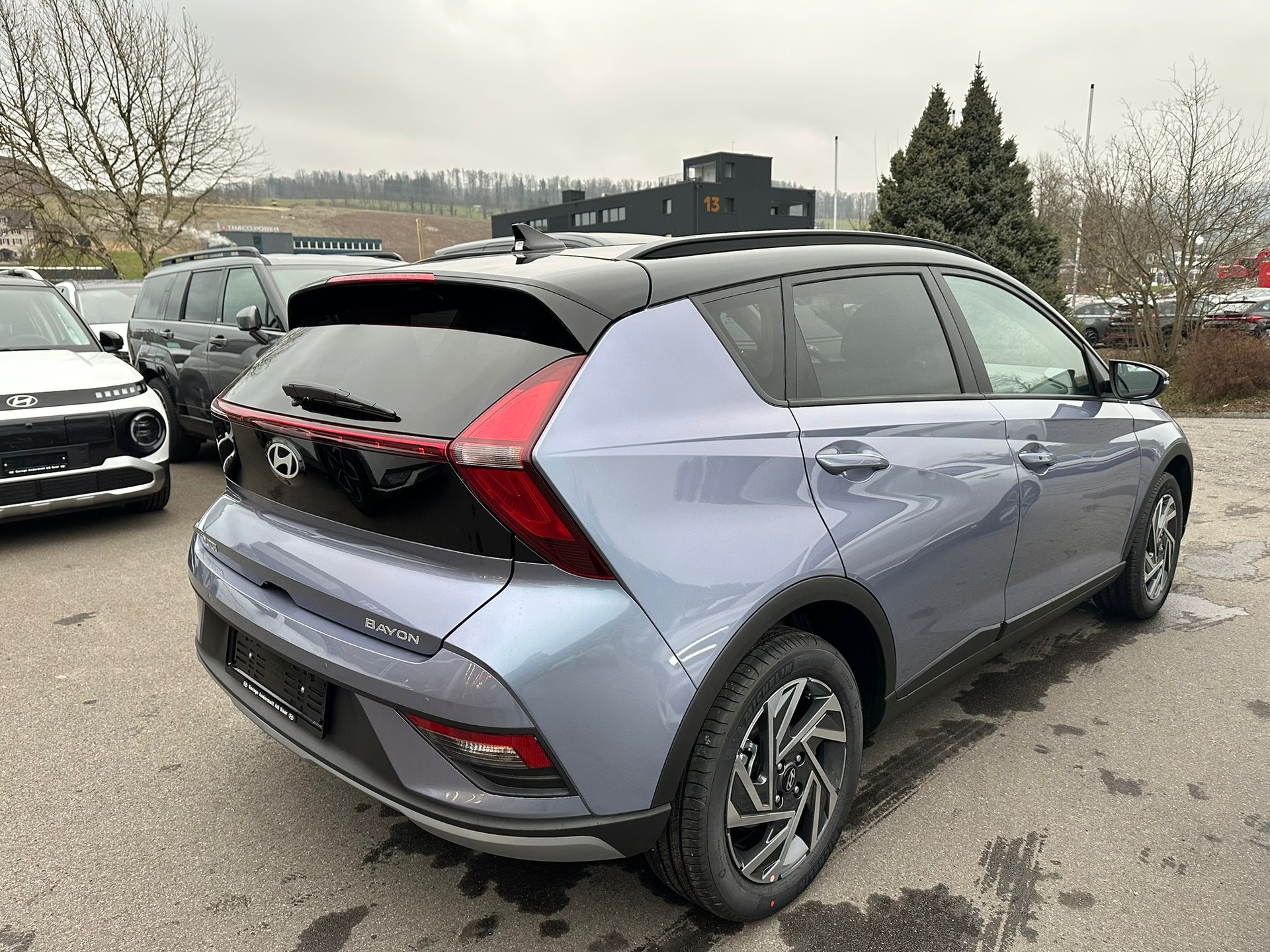 HYUNDAI Bayon 1.0 T-GDi Amplia DCT-showroom-element-3
