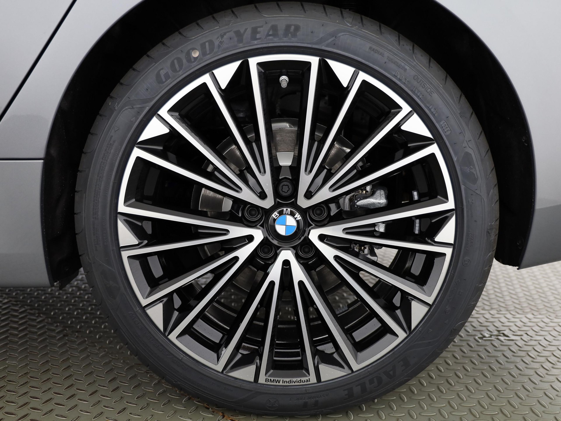 BMW 223i xDrive SDKG Active Tourer-showroom-element-3