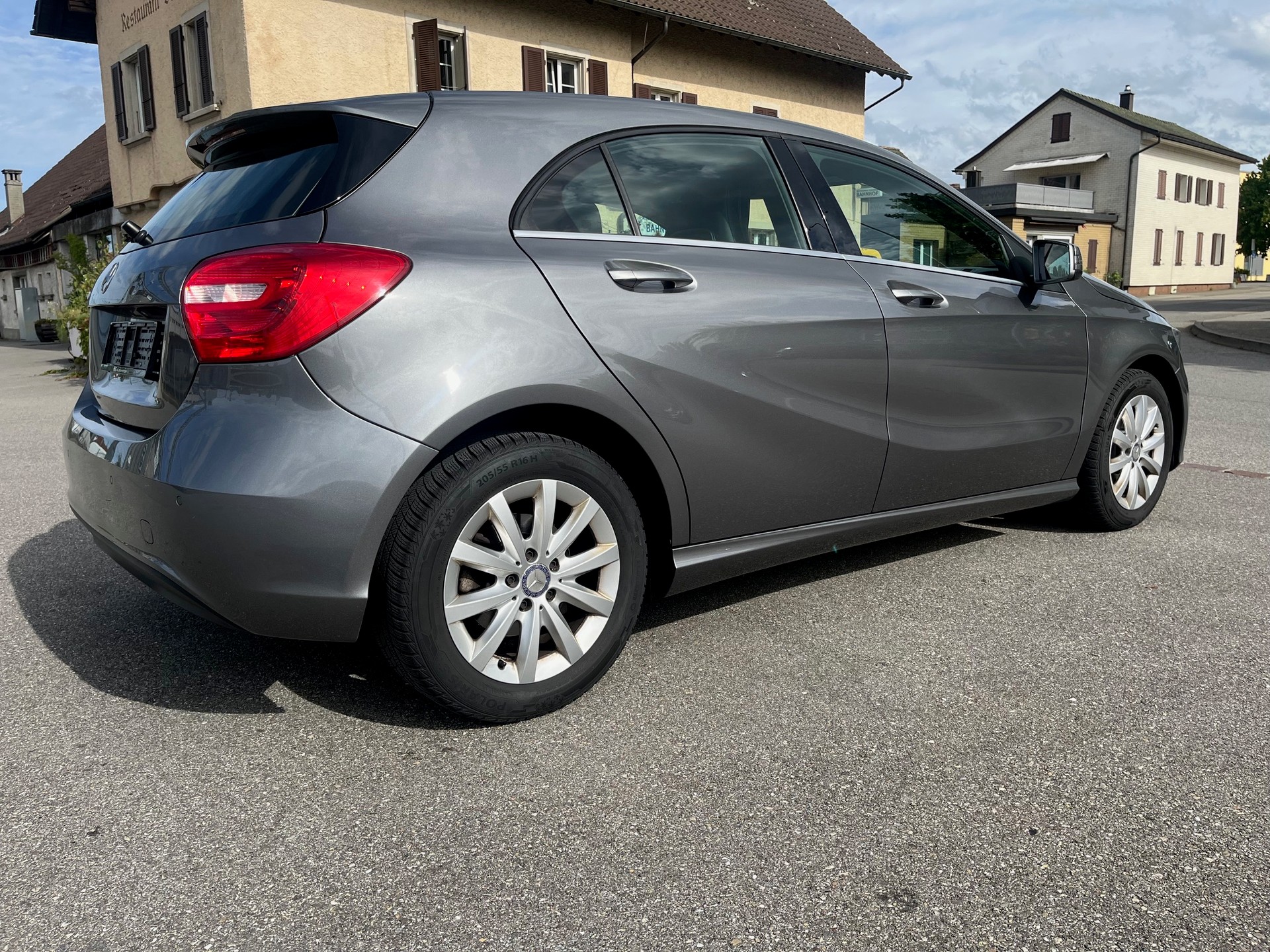 MERCEDES-BENZ A 180 Style-image-7