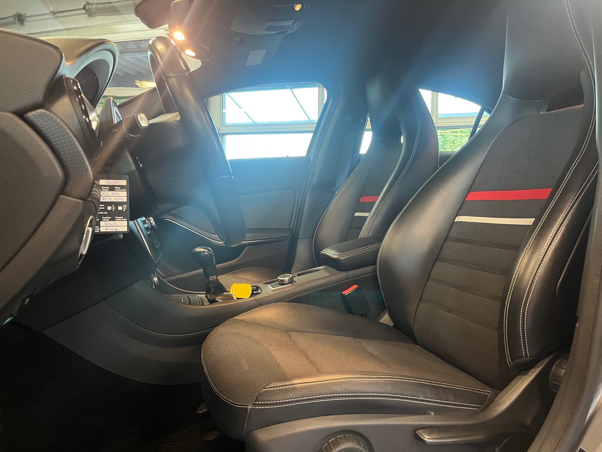 MERCEDES-BENZ A 180 Style-image-10
