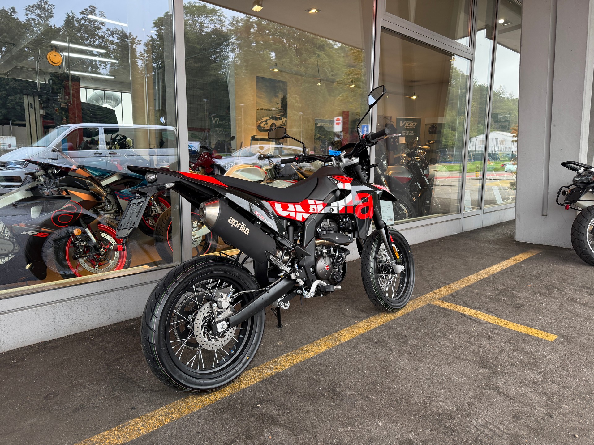 APRILIA SX 125 E5+-image-2