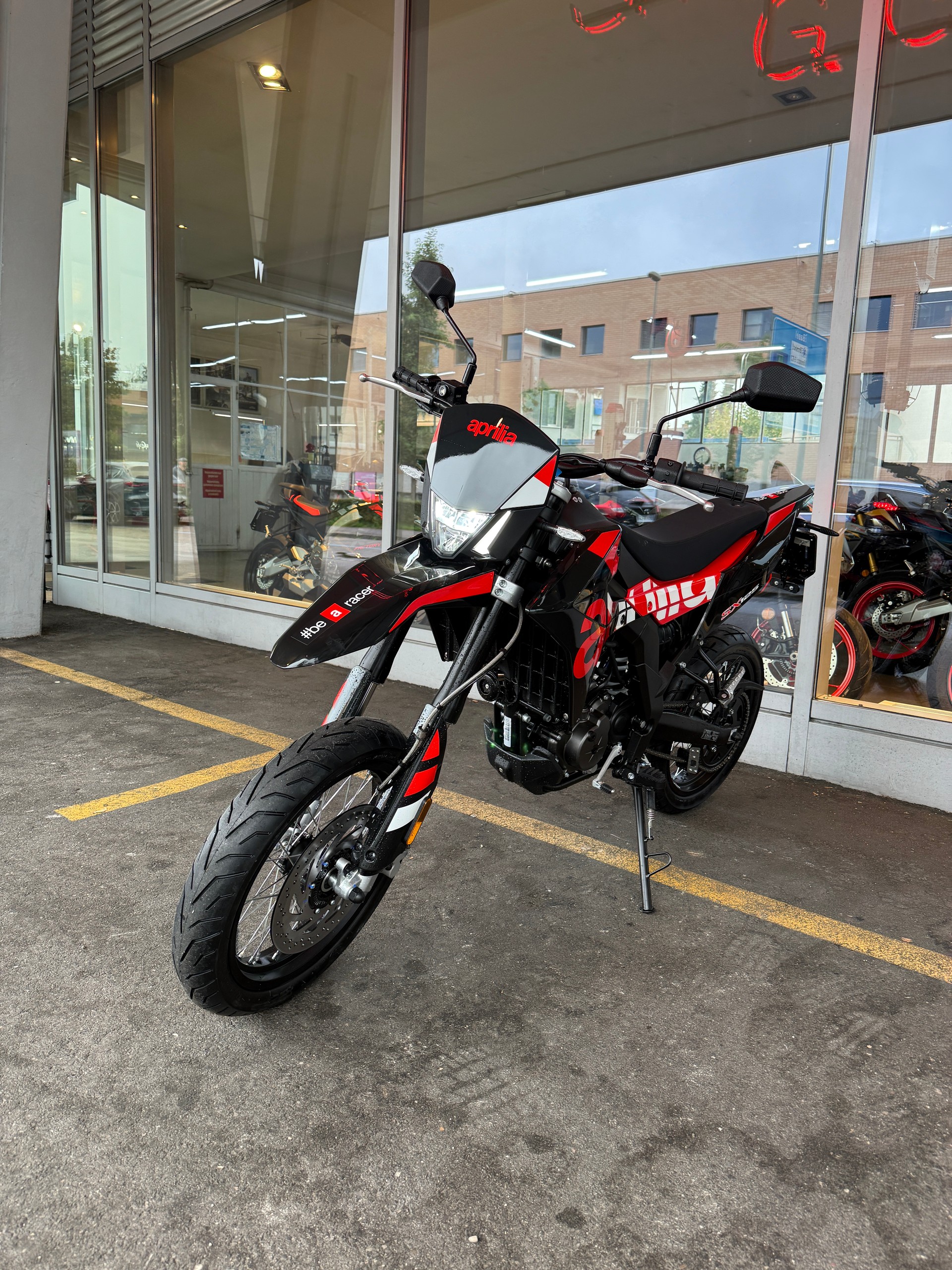 APRILIA SX 125 E5+-image-3