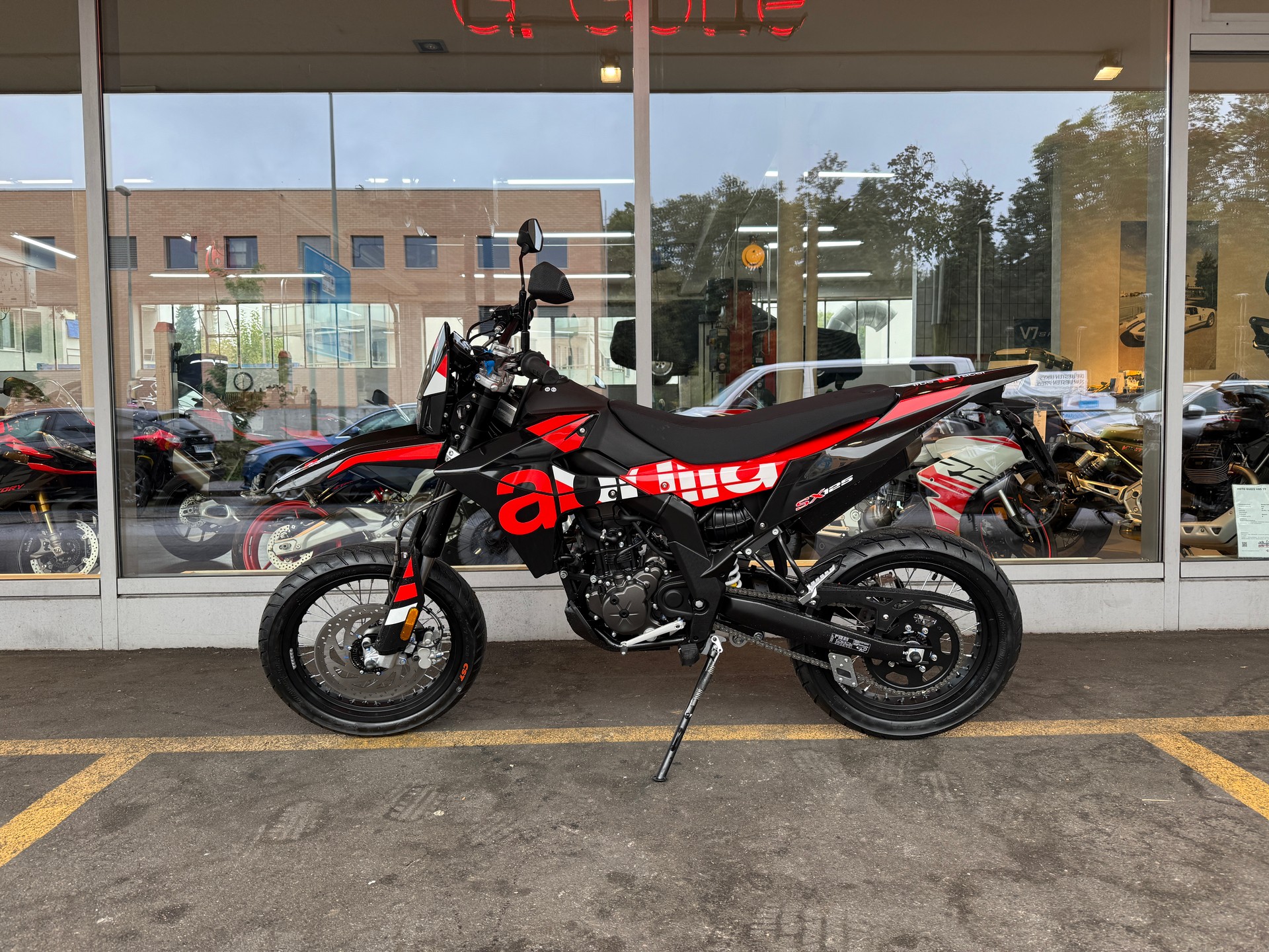 APRILIA SX 125 E5+-image-7