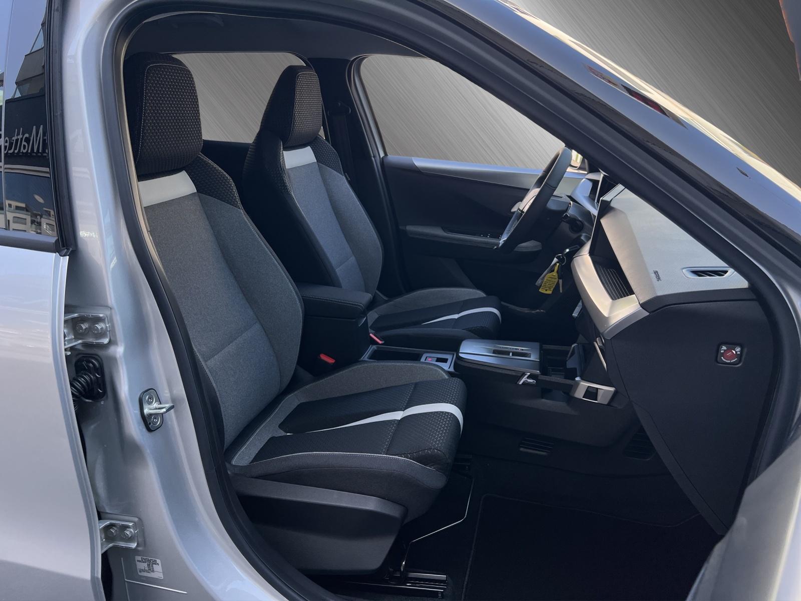 OPEL Frontera 1.2 T MHEV 145 GS-image-9