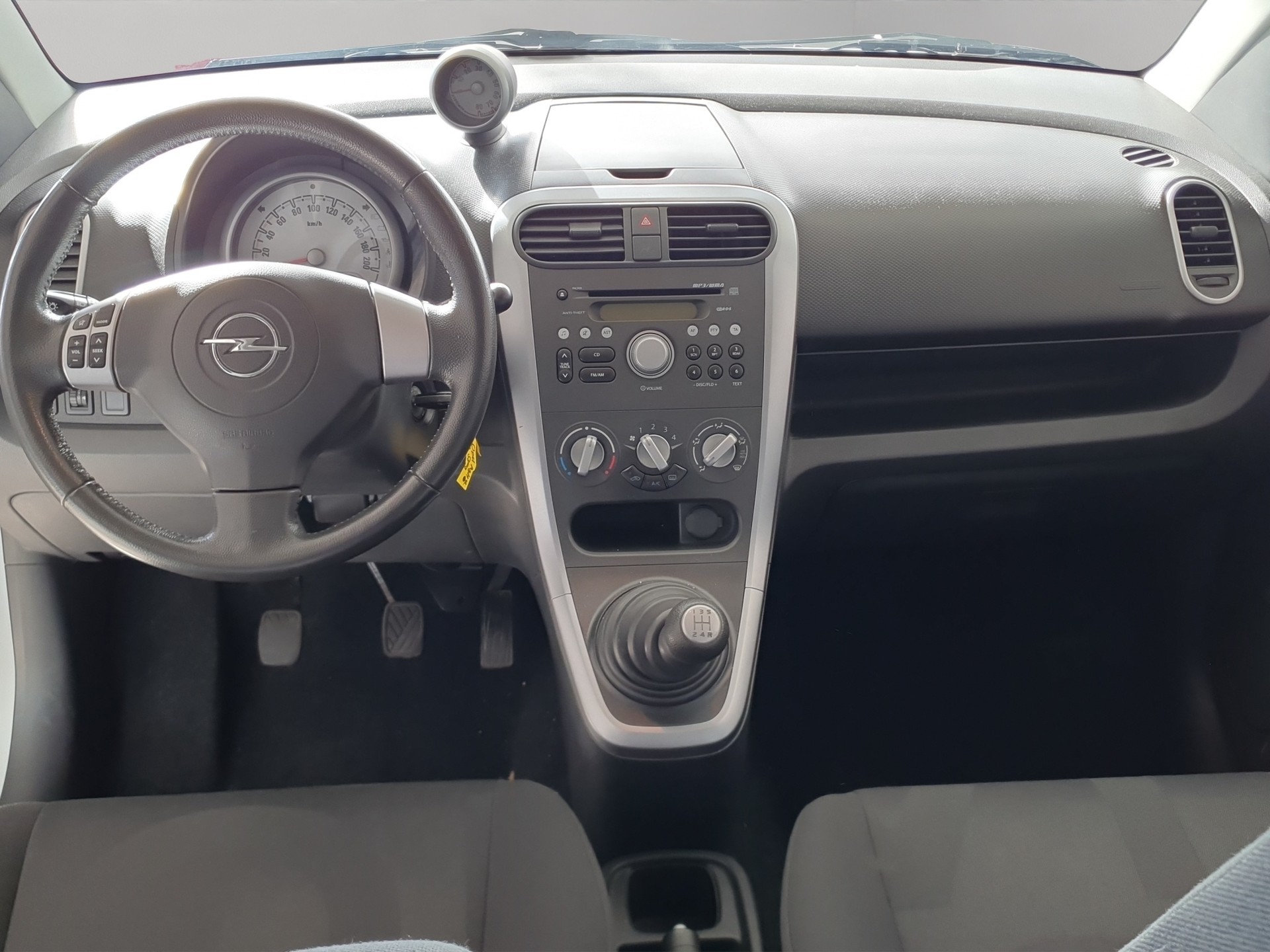 OPEL Agila 1.2 Enjoy-image-12