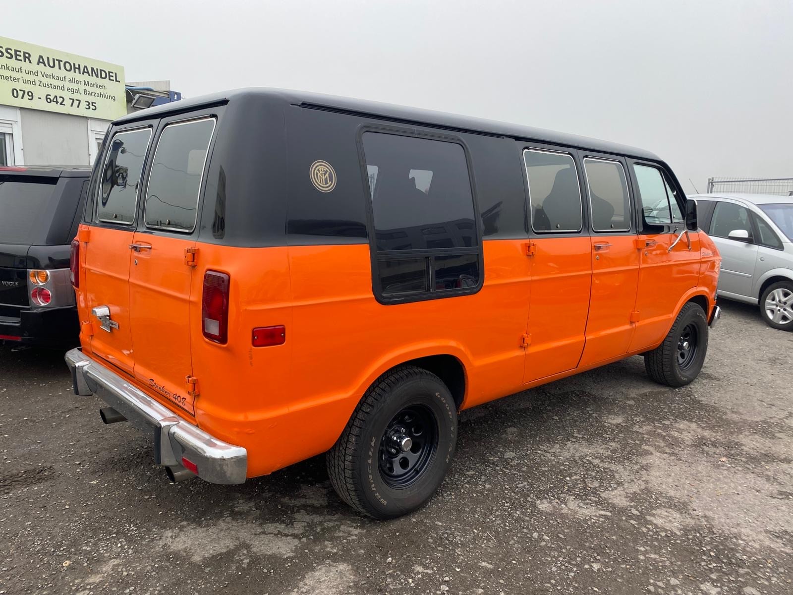 DODGE B200-image-2