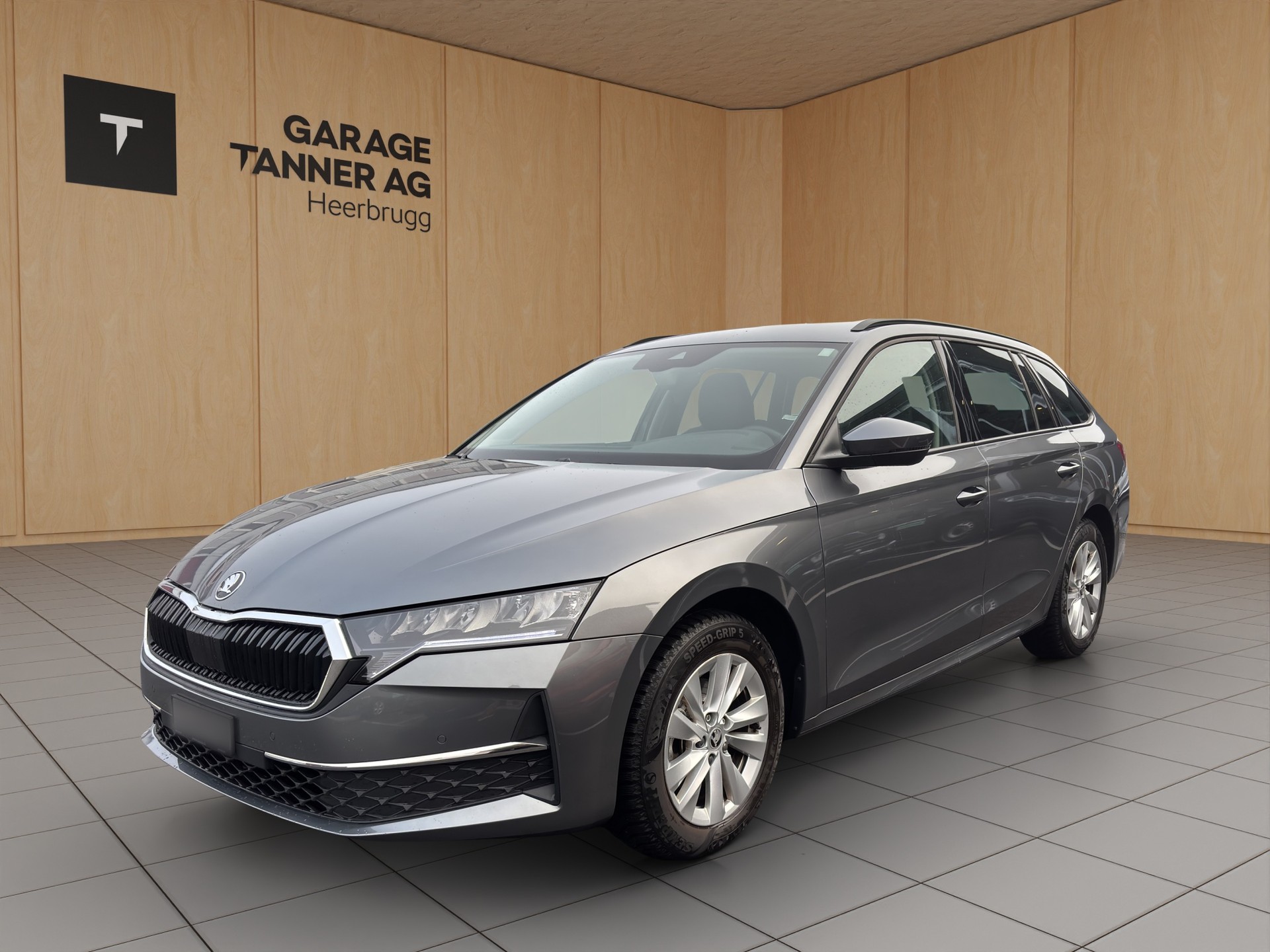 SKODA Octavia Combi 2.0 TDI DSG Selection