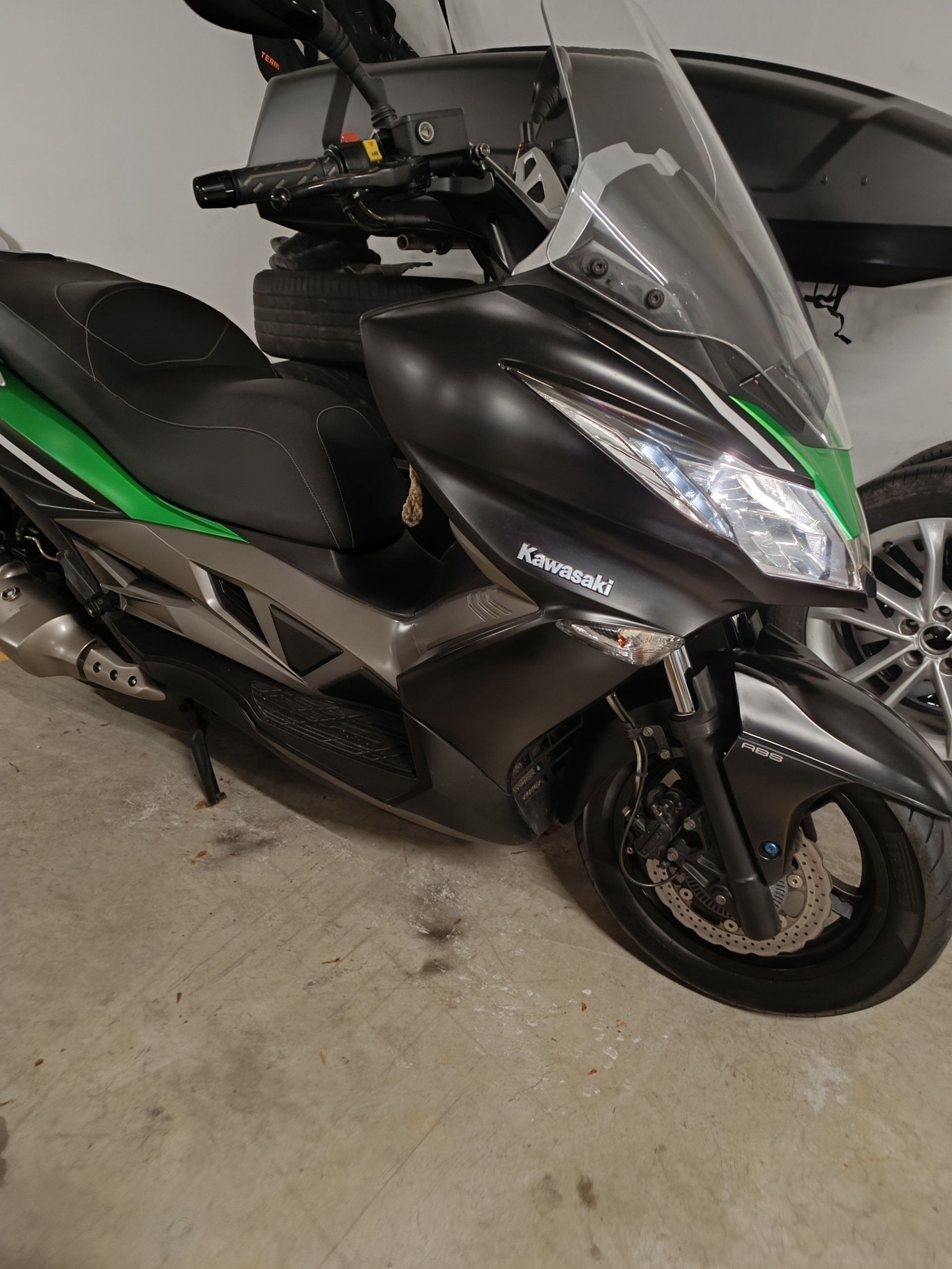 KAWASAKI J 300 SE ABS-image-1