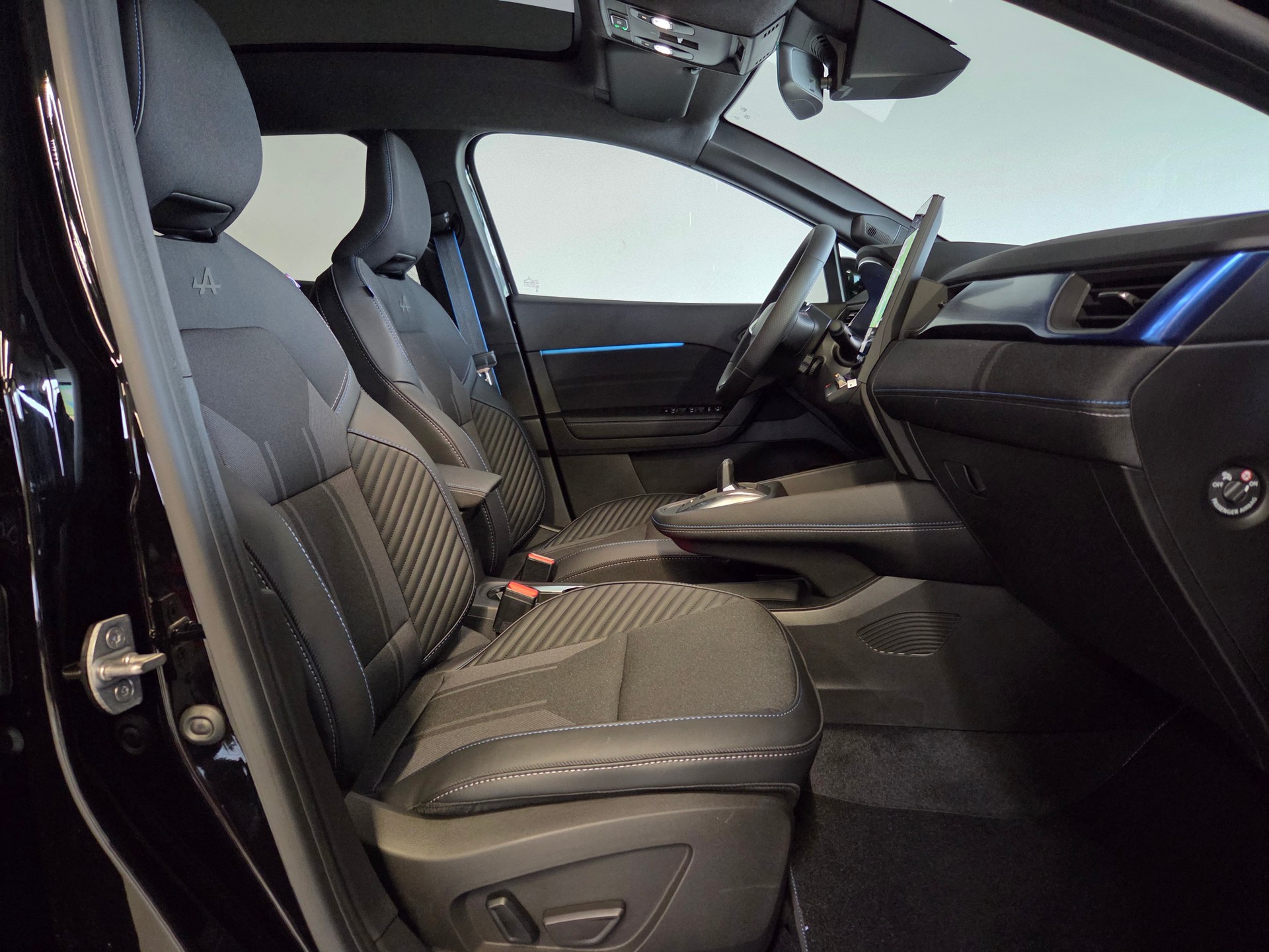 RENAULT SYMBIOZ FULL HYBRID E-TECH esprit Alpine full hybrid E-Tech 160-image-12