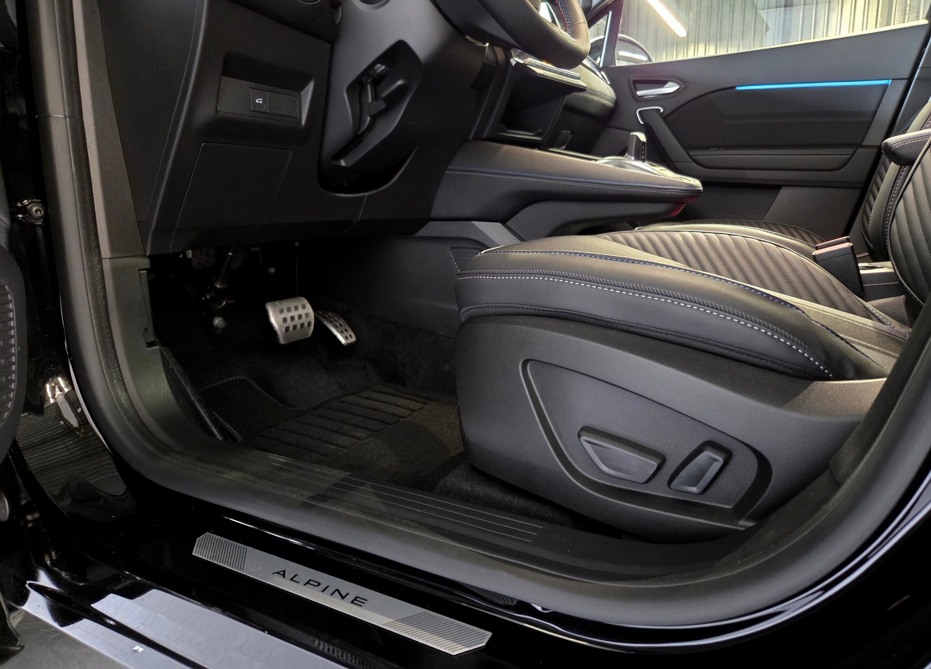 RENAULT SYMBIOZ FULL HYBRID E-TECH esprit Alpine full hybrid E-Tech 160-image-19