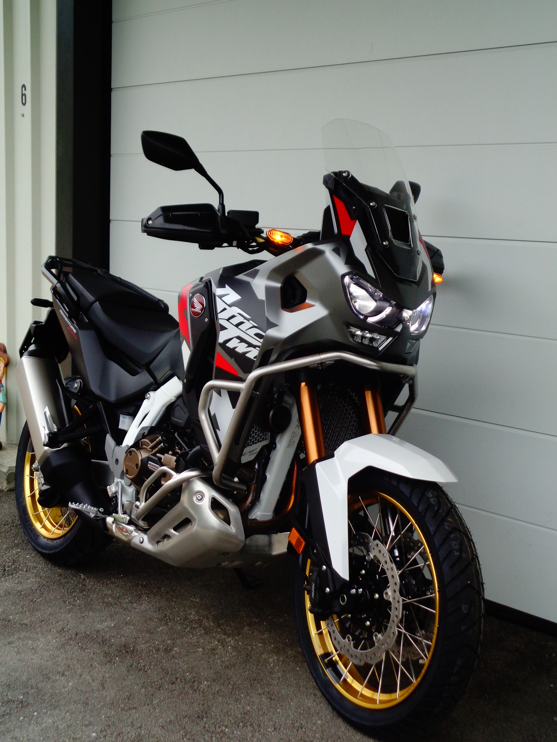 HONDA CRF 1100 DCT ES Africa Twin Adventure Sports-image-1