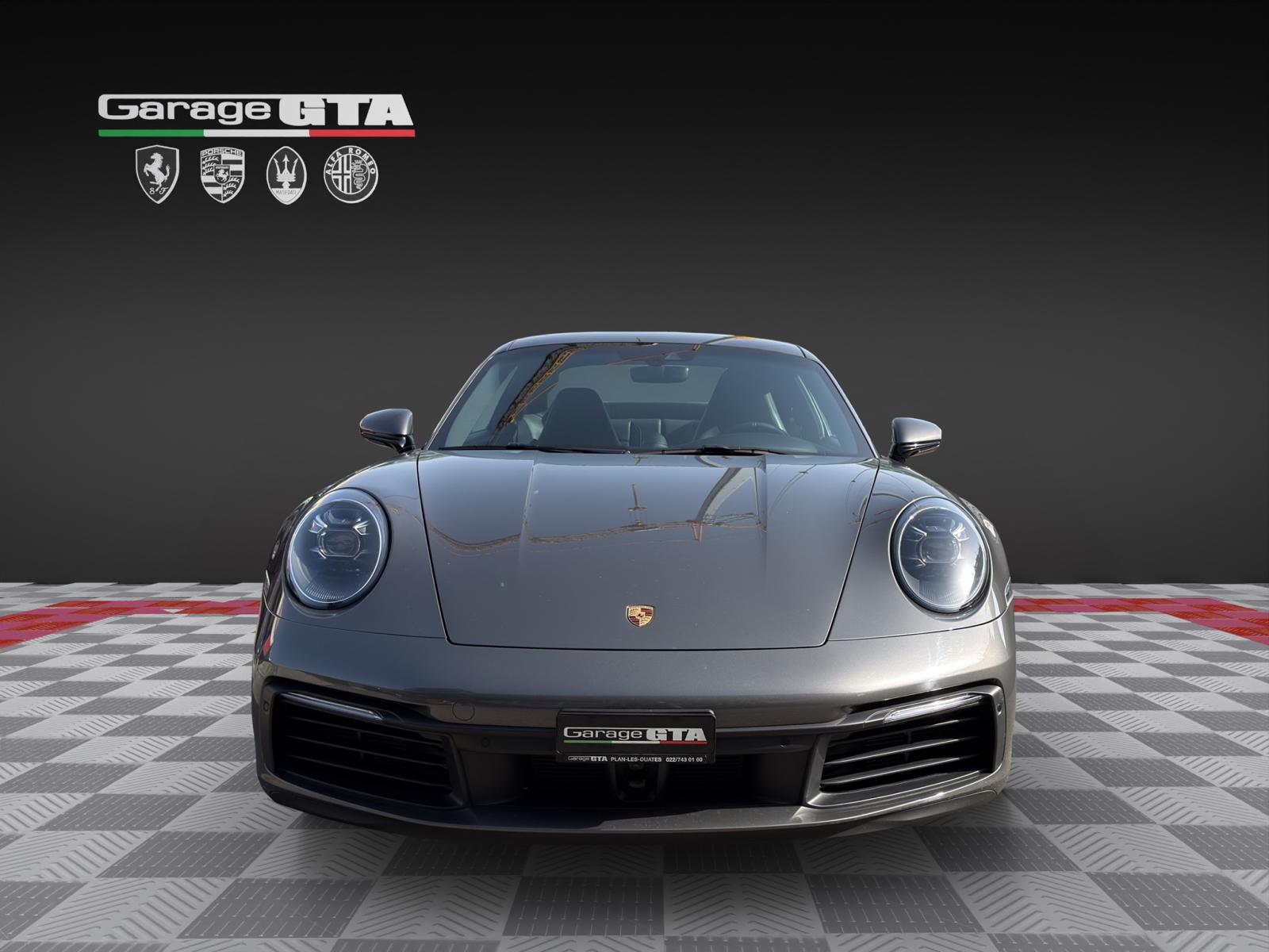 PORSCHE 911 Carrera 4 PDK-image-7
