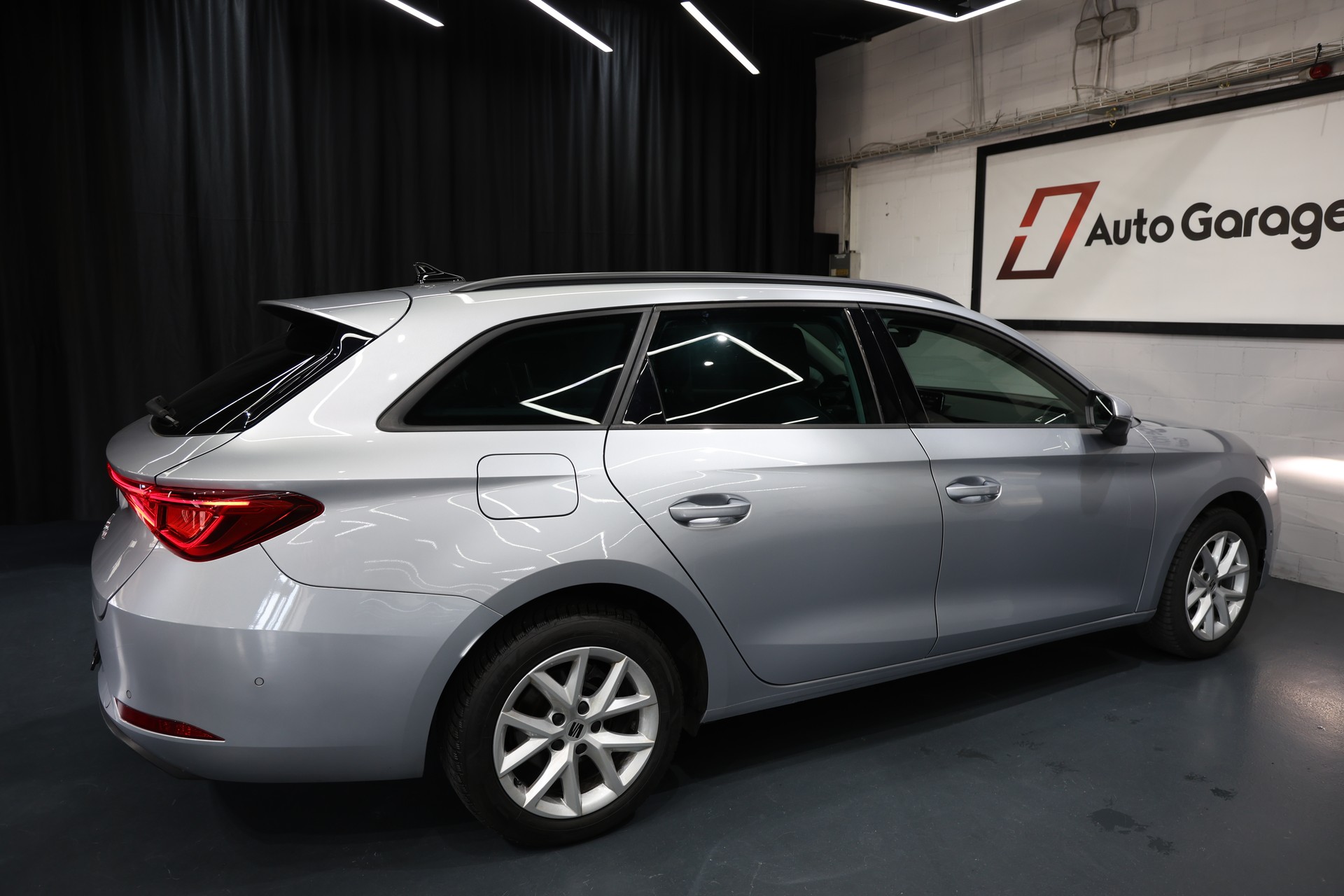 SEAT Leon ST 2.0 TDI EVO DSG Style-image-10