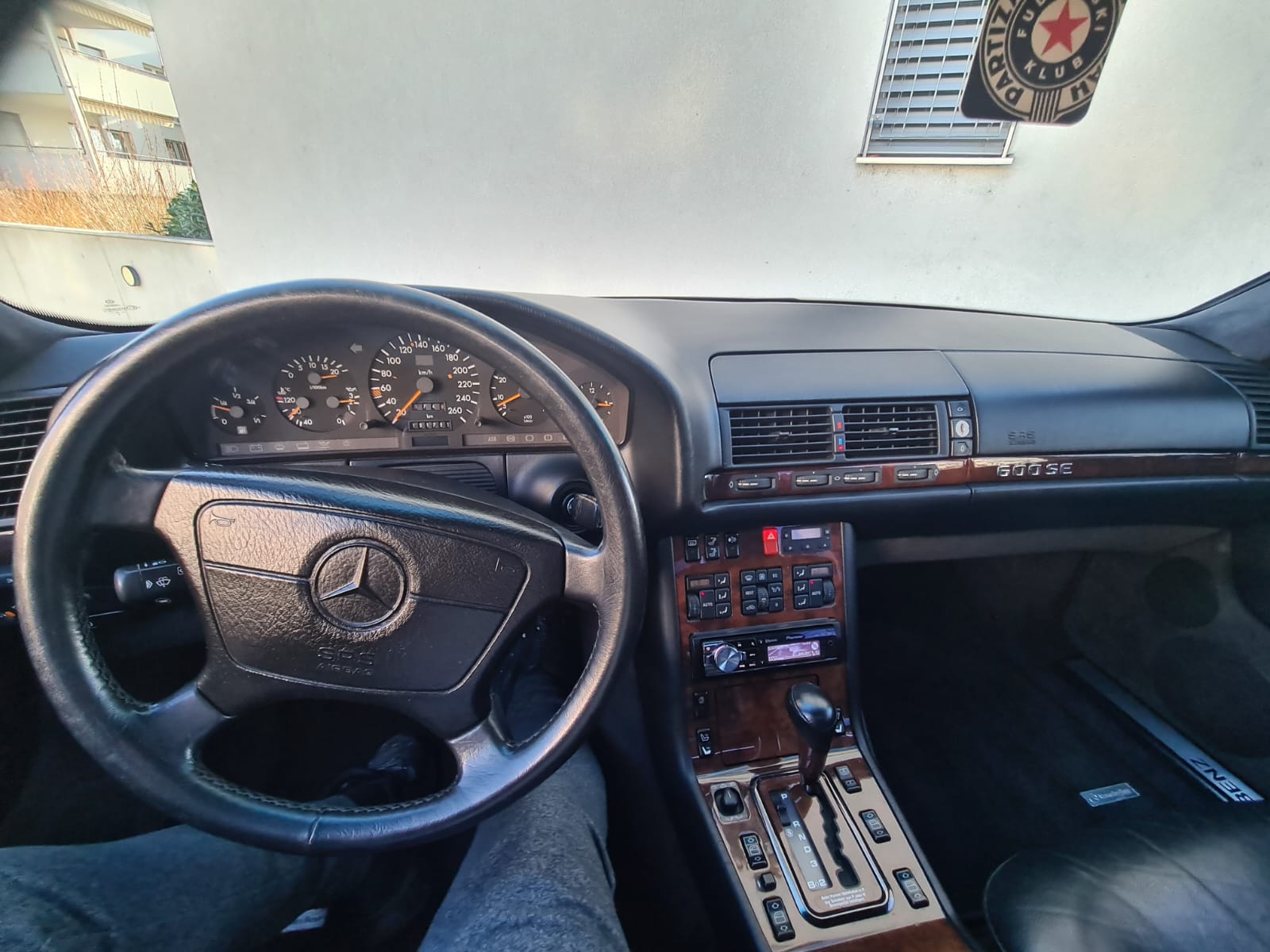 MERCEDES-BENZ 600 SE Automatic-image-6