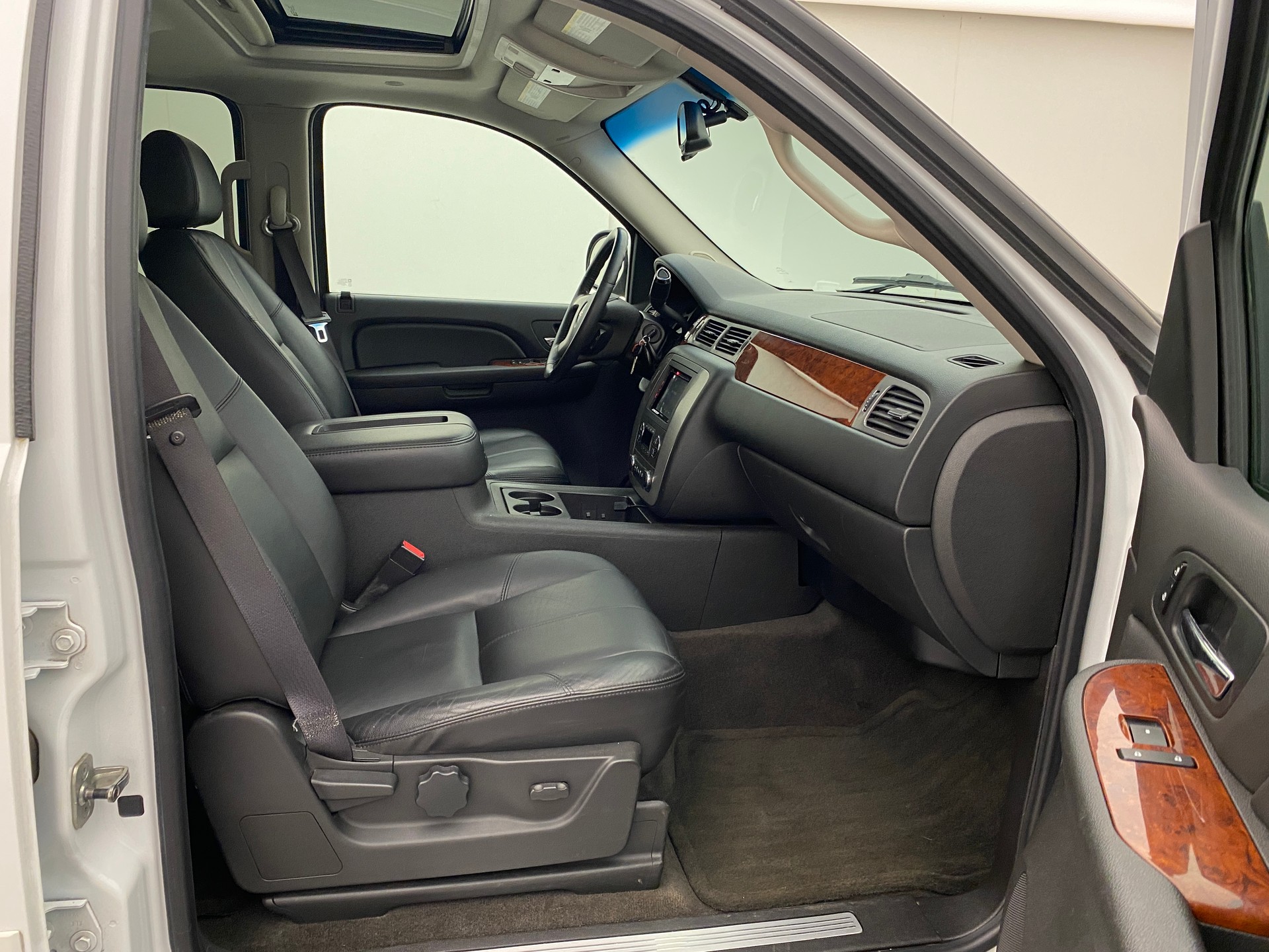GMC Yukon 6.0 Hybrid 2 Mode-image-11