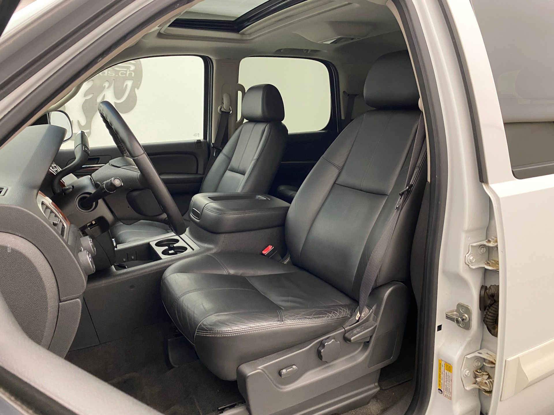 GMC Yukon 6.0 Hybrid 2 Mode-image-8