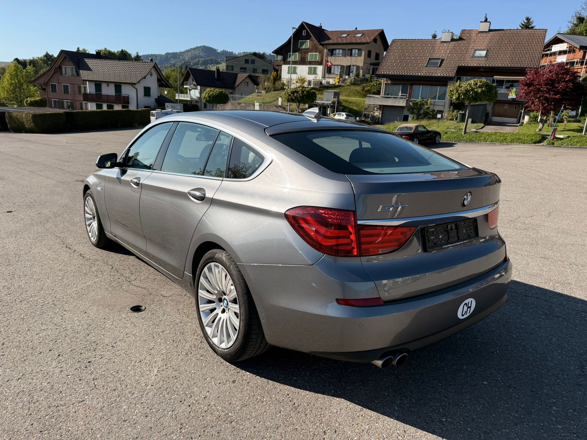 BMW 530d-image-1