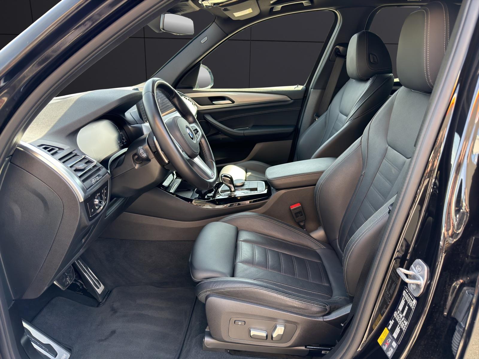 BMW X3 30e xDrive-showroom-element-1