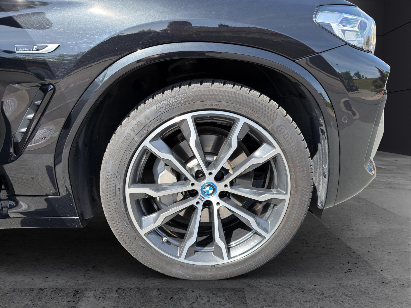 BMW X3 30e xDrive-image-19