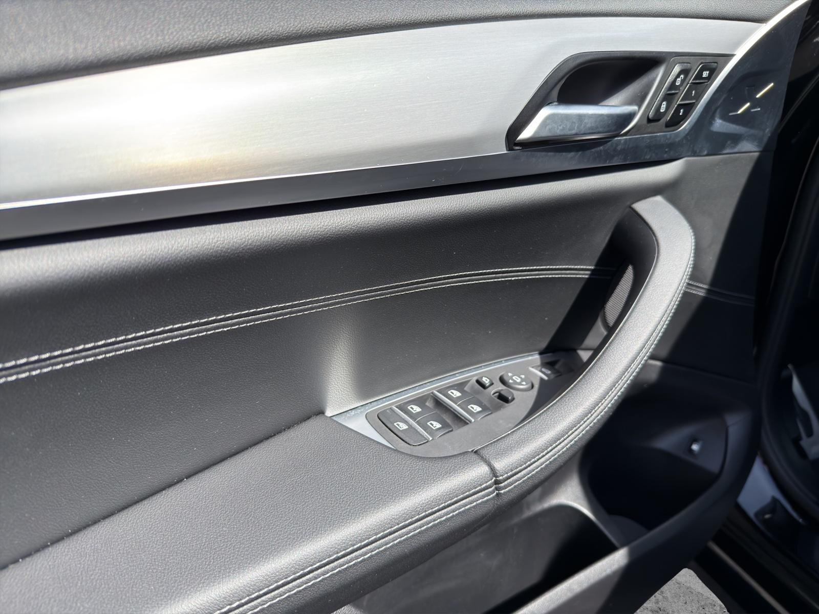 BMW X3 30e xDrive-image-7