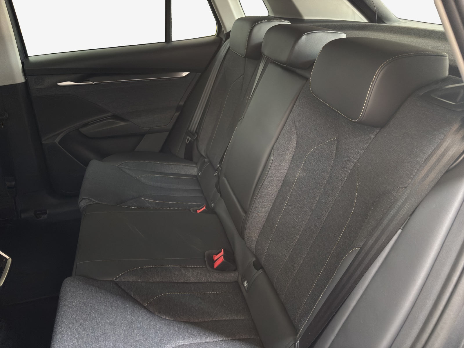 SKODA Elroq 85x 4x4-image-11