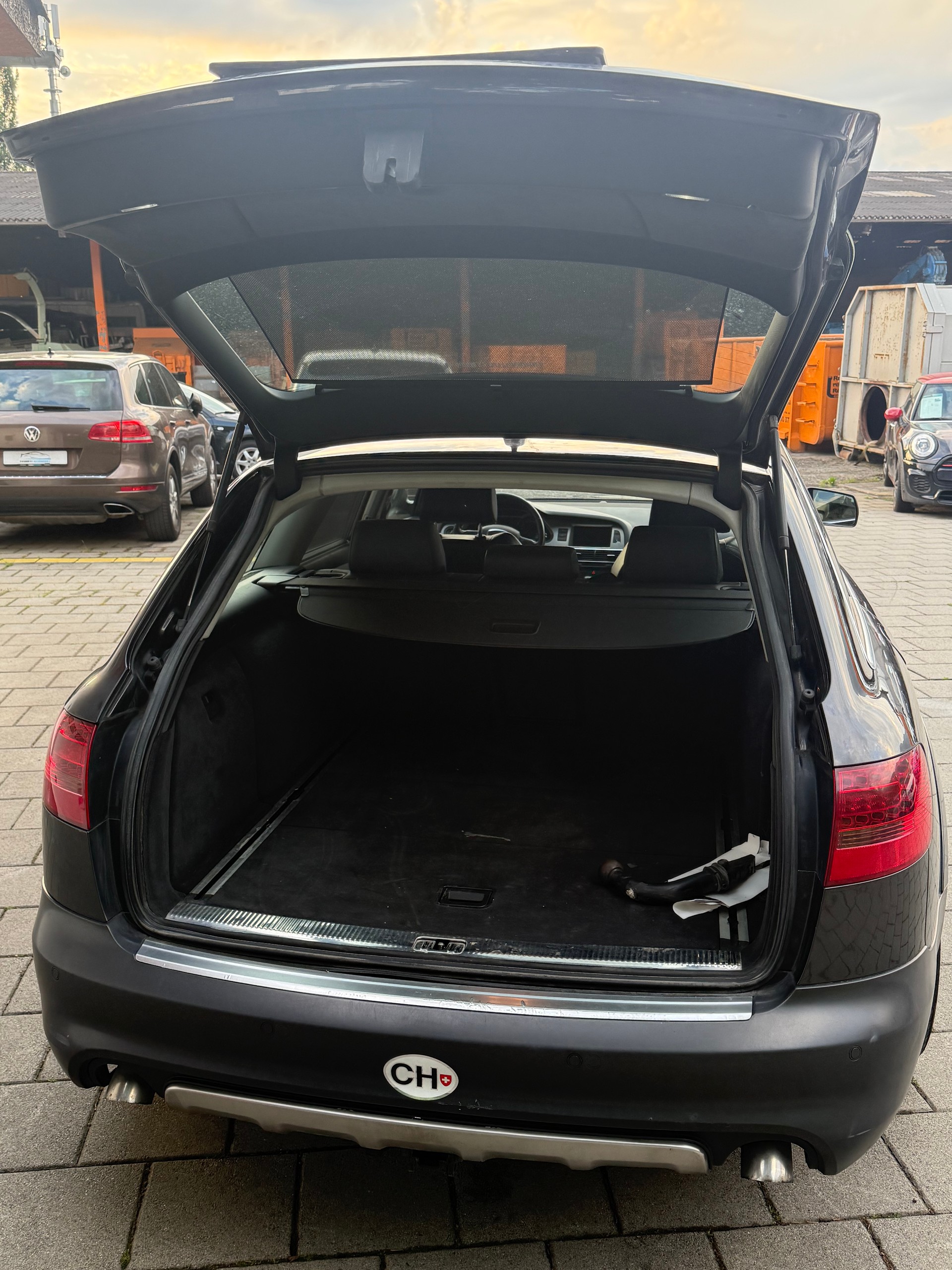 AUDI A6 allroad 3.0 TDI quattro-image-5