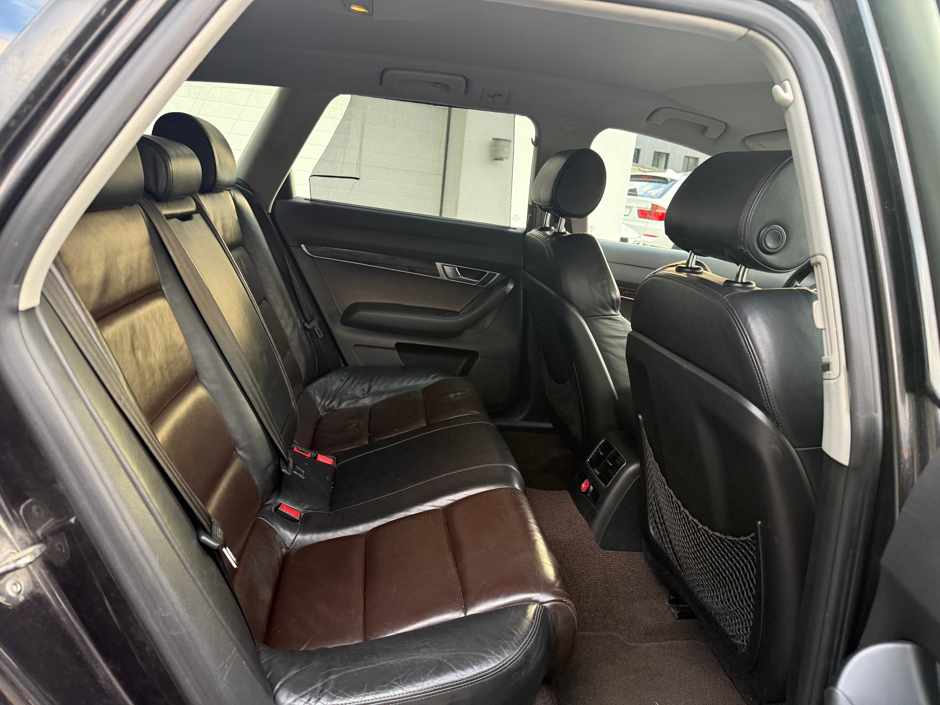 AUDI A6 allroad 3.0 TDI quattro-image-10